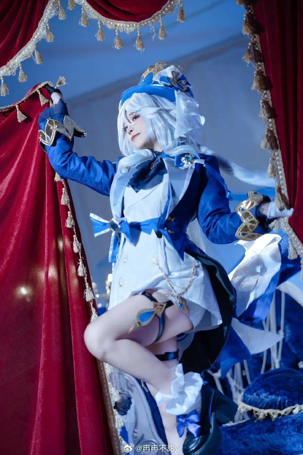 cosplay 审判舞台上的绝对焦点，直至谢幕的掌声响起。 原神 芙宁娜@冉冉不甜v COSPLAY-第2张