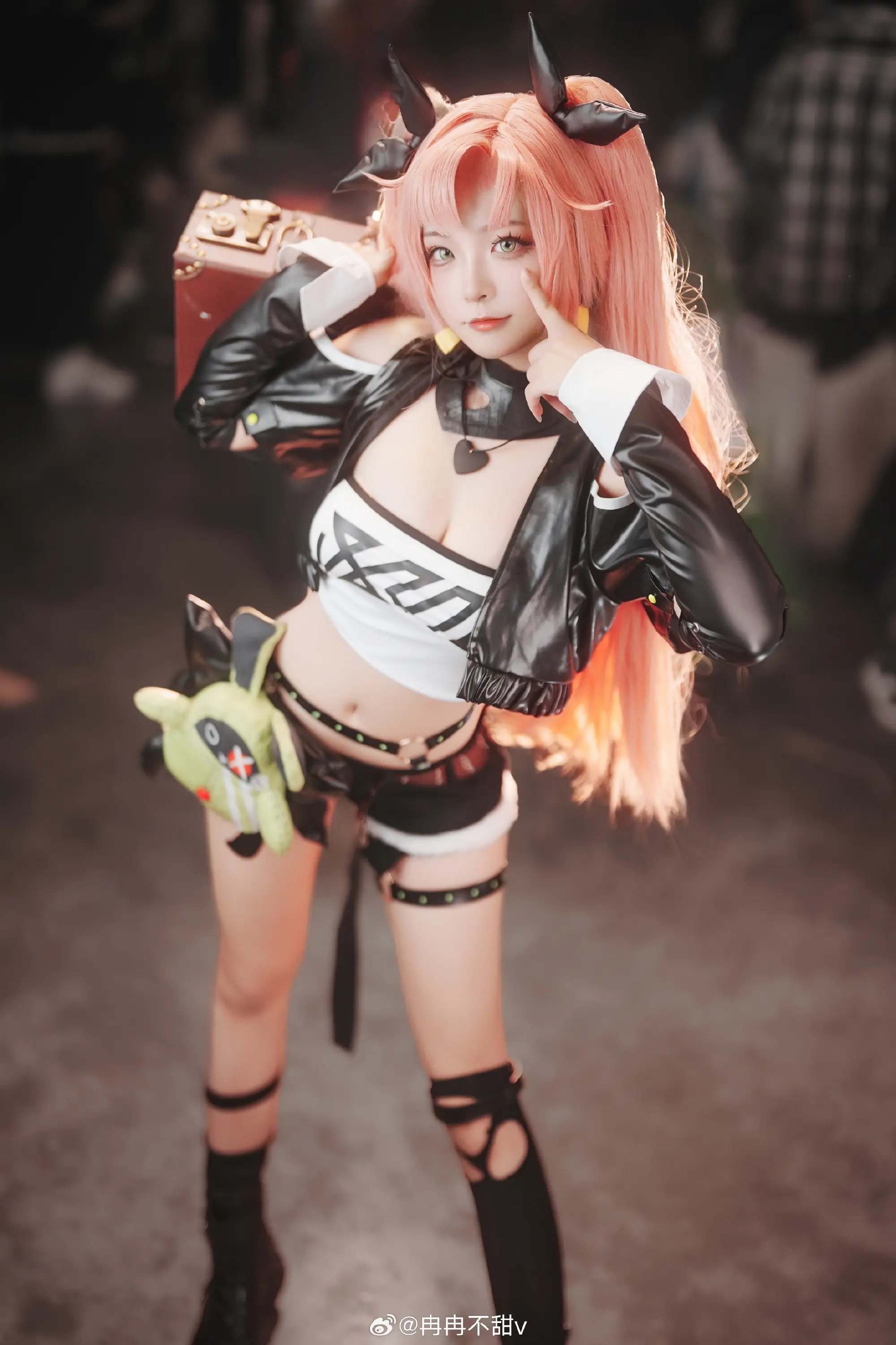 COSPLAY 绝区零 妮可@冉冉不甜v-公众号小姨ai