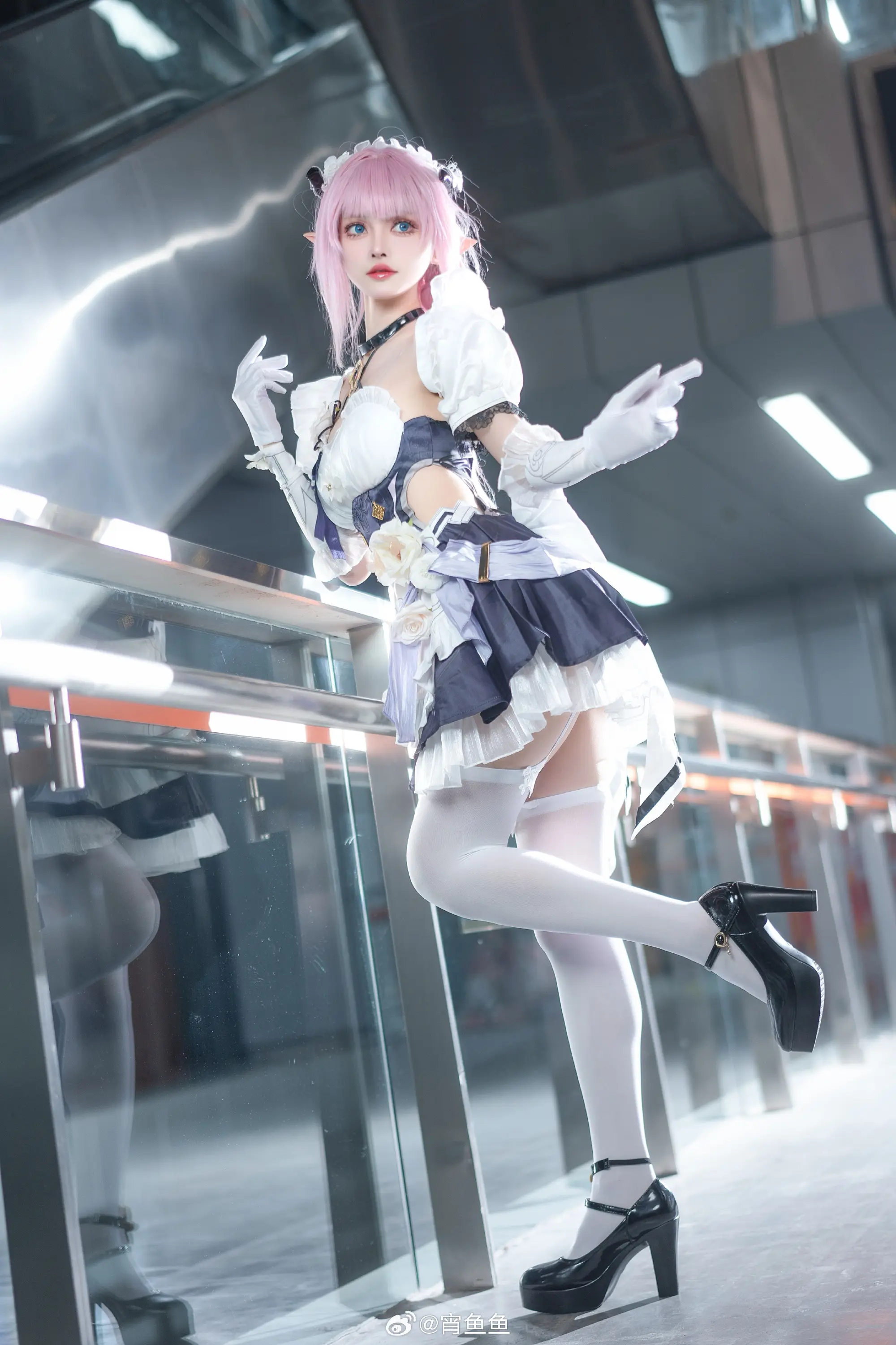 cosplay 崩坏3 🎀爱莉希雅女仆cos 粉色甜心小姐♪ Ver. 🎀@宵鱼鱼-公众号小姨ai