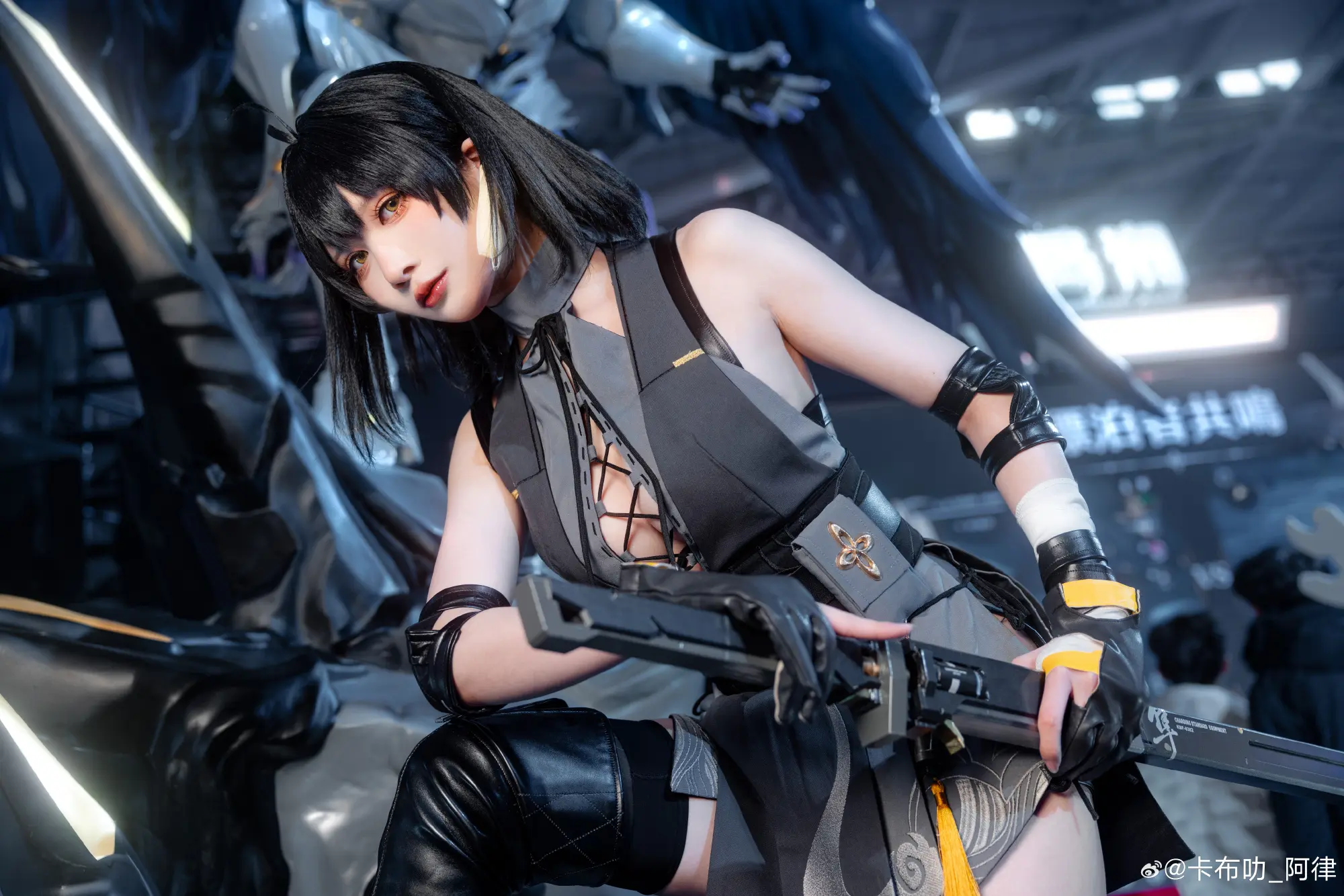 COSPLAY 这次担任的是女漂泊者(ง •̀_•́)ง 鸣潮 安可 @可以吃的小奶糖 COSPLAY-第3张