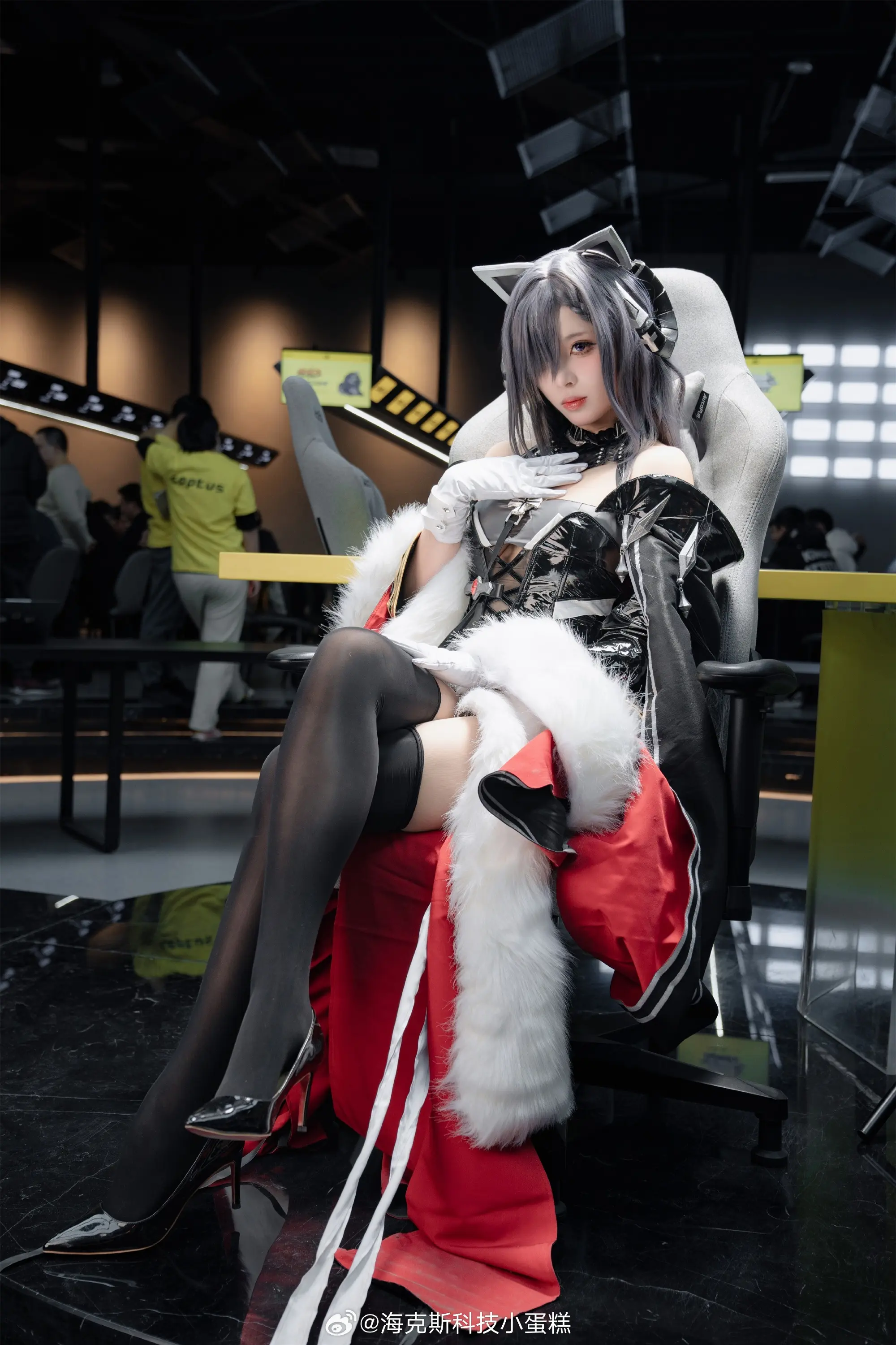 COSPLAY 享受努力后的甘甜，或是舔舐堕落后的苦涩，皆由你决定，因你所望，指挥官。奥古斯特·冯·帕塞瓦尔@海克斯科技小蛋糕 COSPLAY-第5张