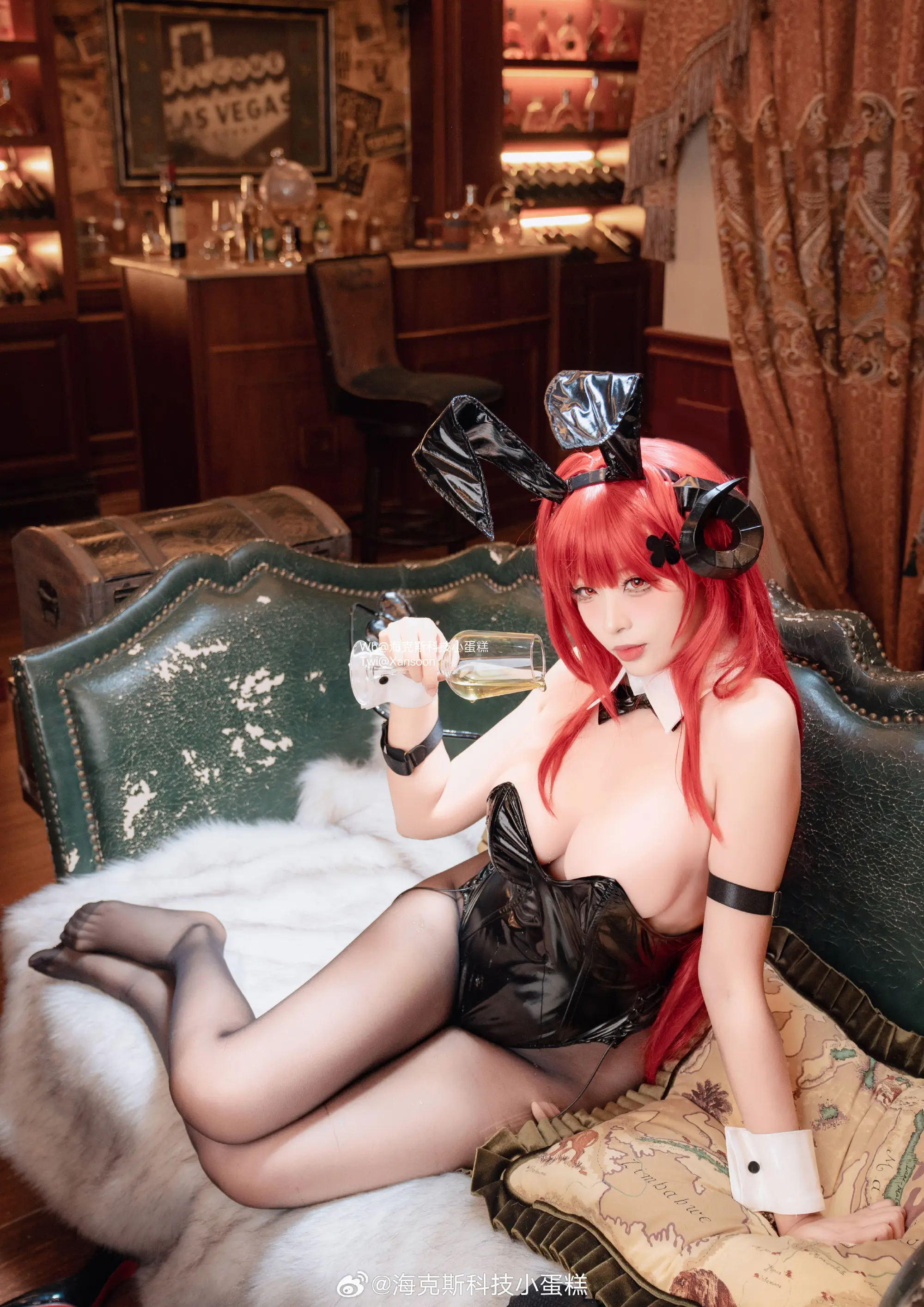 cosplay 契约者要一起喝吗？…在这里哟？呵呵，来吧～ 碧蓝航线 兴登堡/希尔德加德@海克斯科技小蛋糕 COSPLAY-第6张
