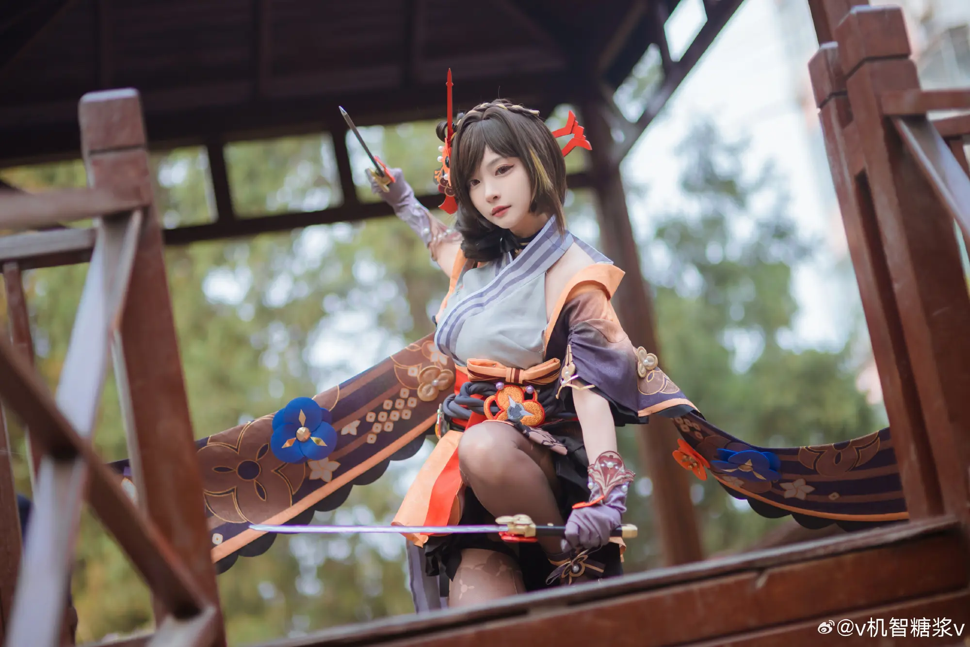 cosplay 原神 千织@v机智糖浆v-公众号小姨ai
