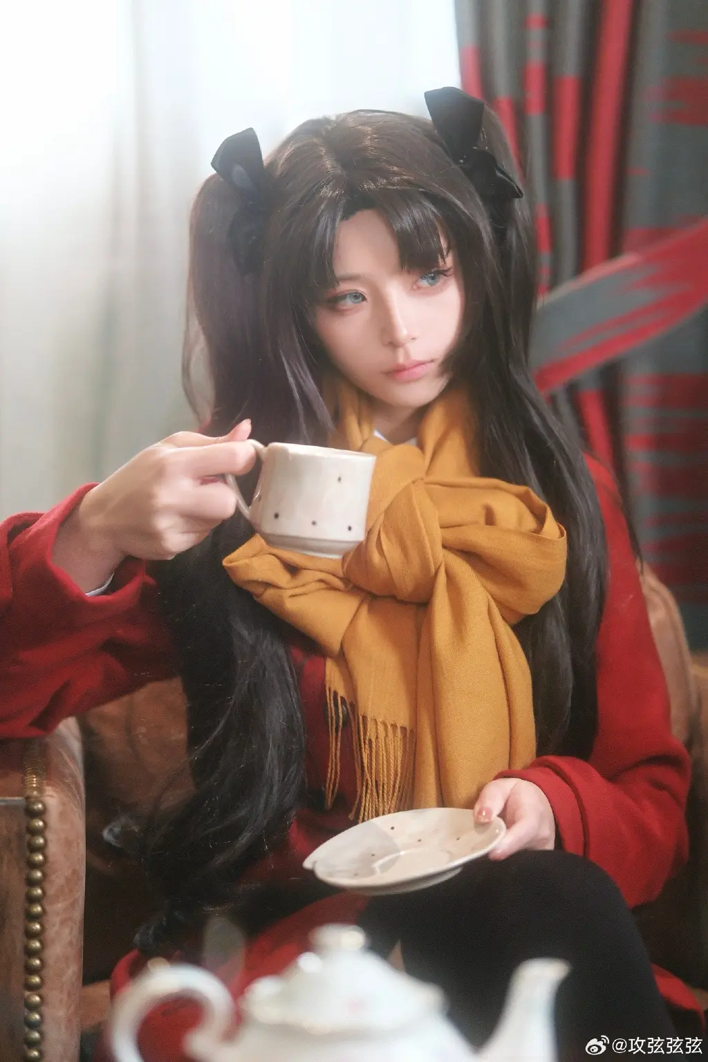 COSPLAY 是符合圣诞配色的远坂凛冬装～平安夜快乐啦 ​​​ Merry Christmas fate 远坂凛@发财阿弦 COSPLAY-第2张