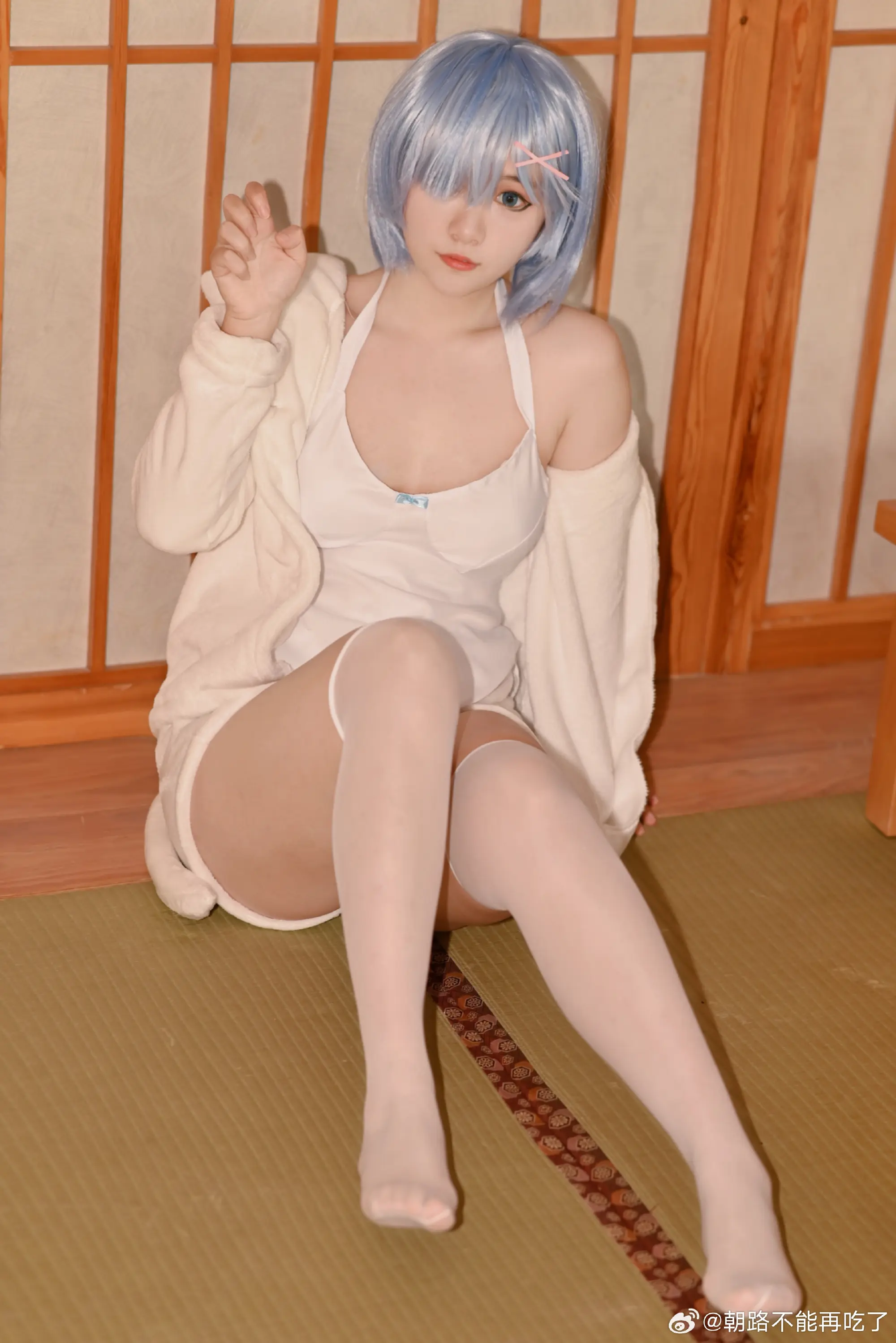 cosplay Re：从零开始的异世界生活 蕾姆cos@朝路不能再吃了-公众号小姨ai