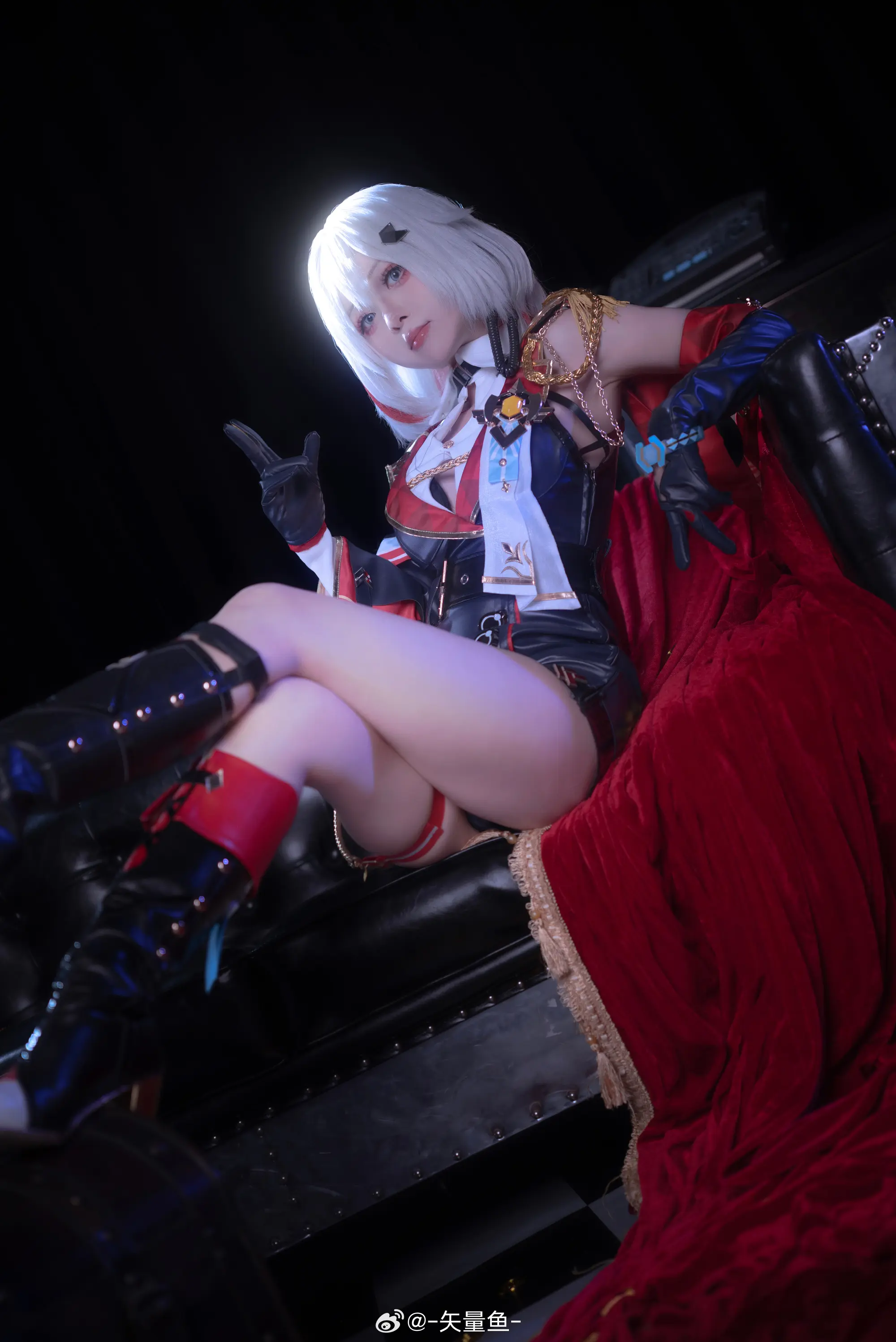 COSPLAY 崩坏星穹铁道 托帕@-矢量鱼--公众号小姨ai