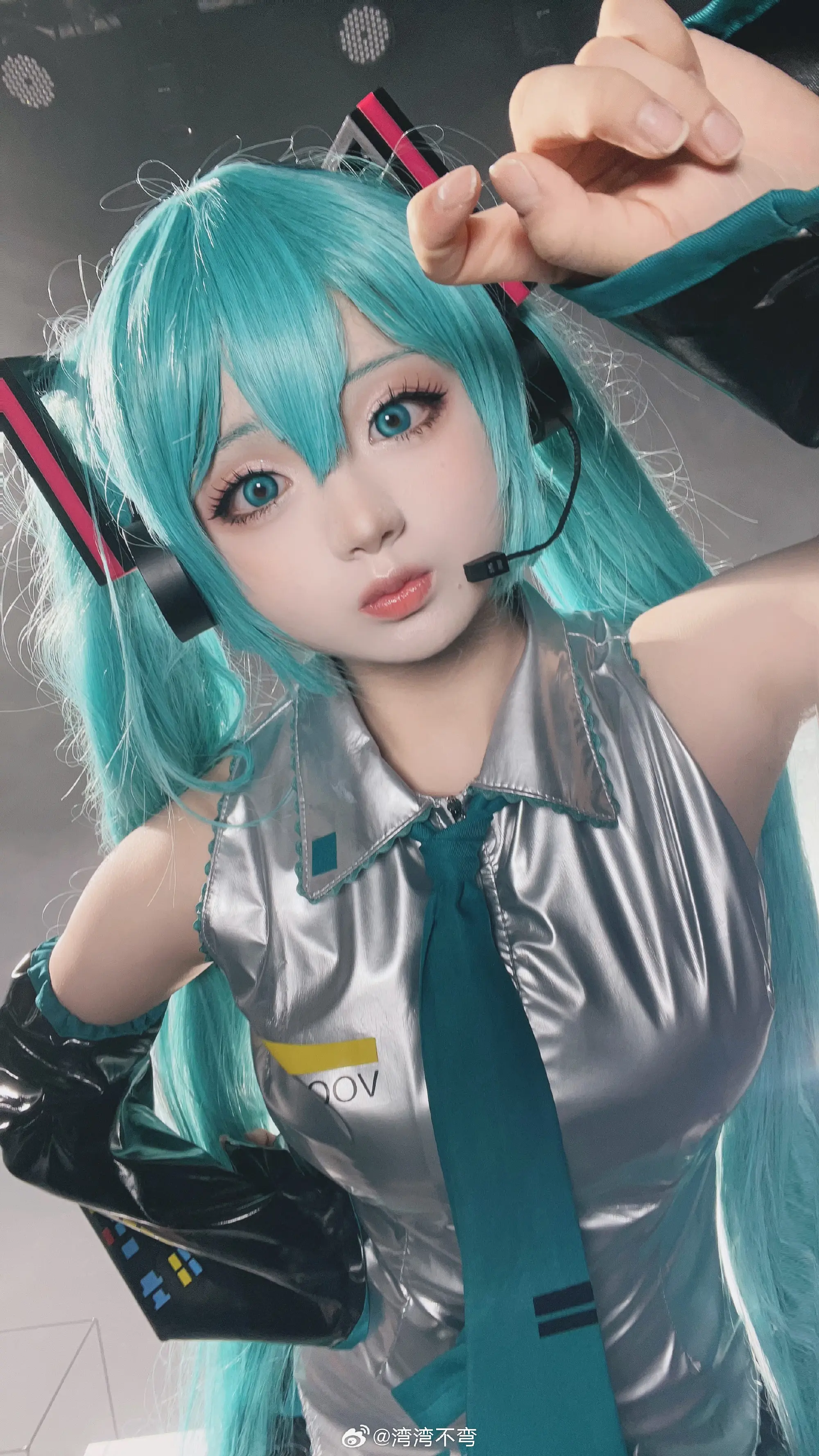 cosplay 初音未来 世界第一公主殿下💚💙🩵 ​​​@湾湾不弯 COSPLAY-第9张