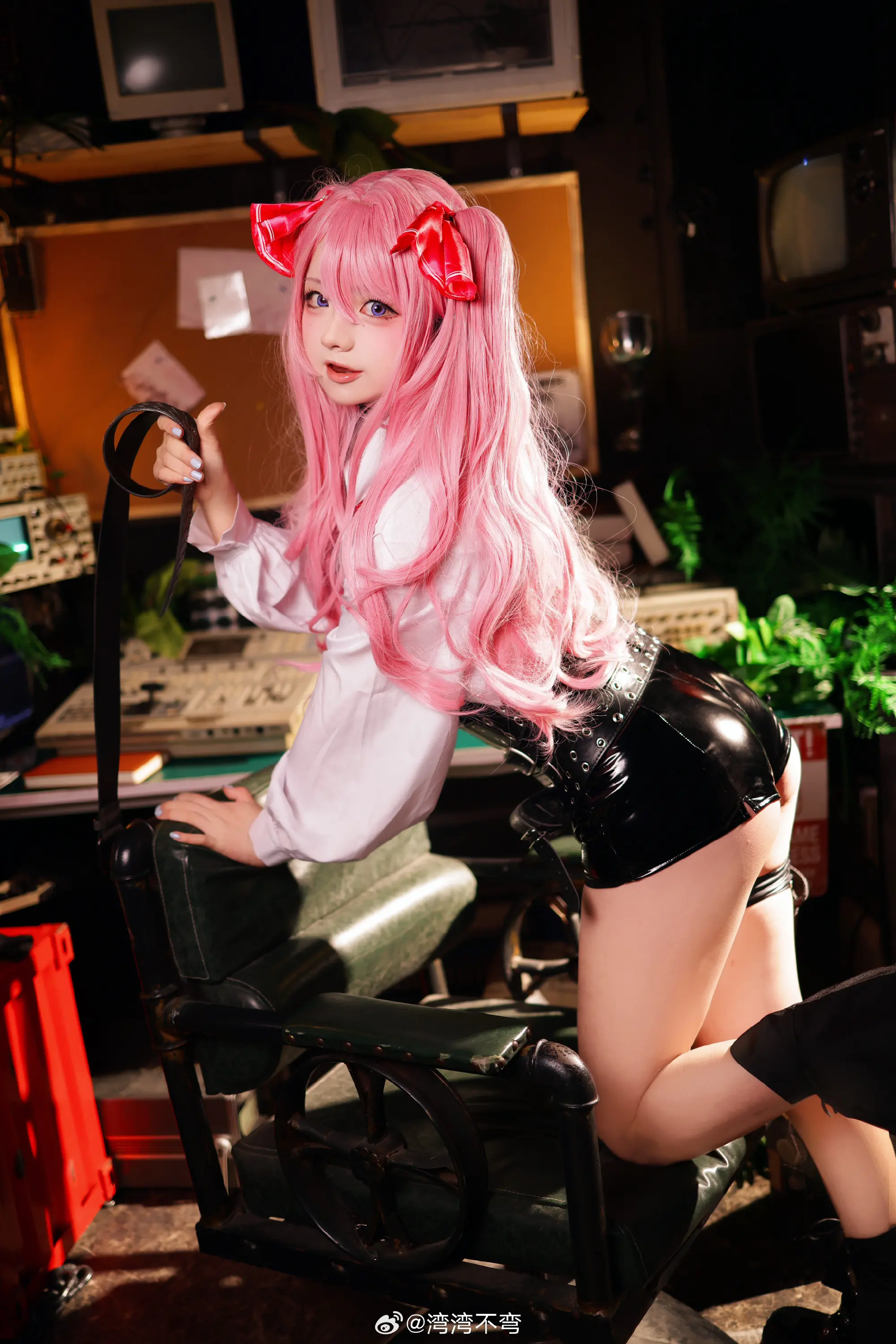 cosplay nikke:胜利女神 🎀nikke尤妮🎀@湾湾不弯 COSPLAY-第3张