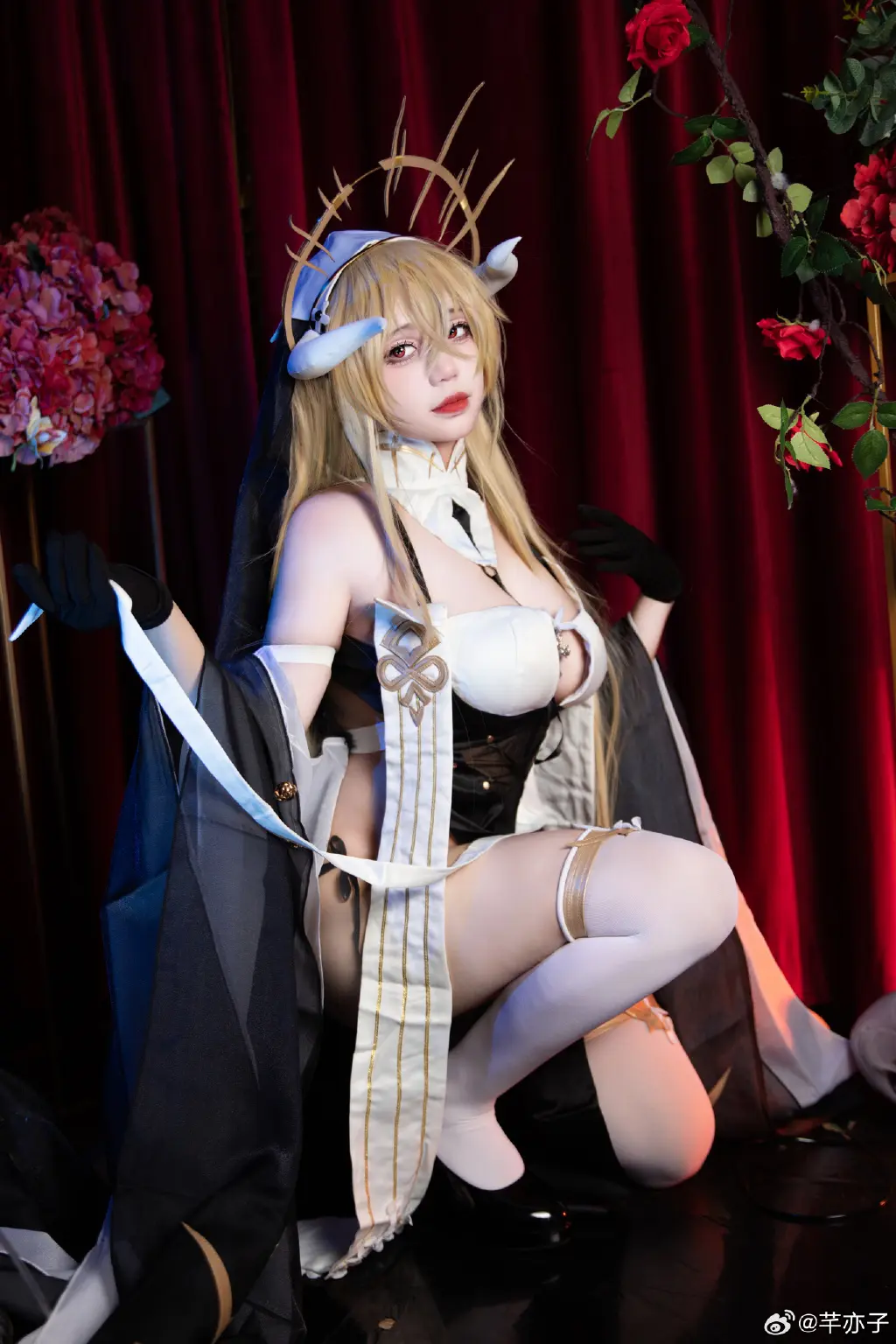 cosplay 碧蓝航线 ✝️怨仇cos正片@芊亦子-公众号小姨ai