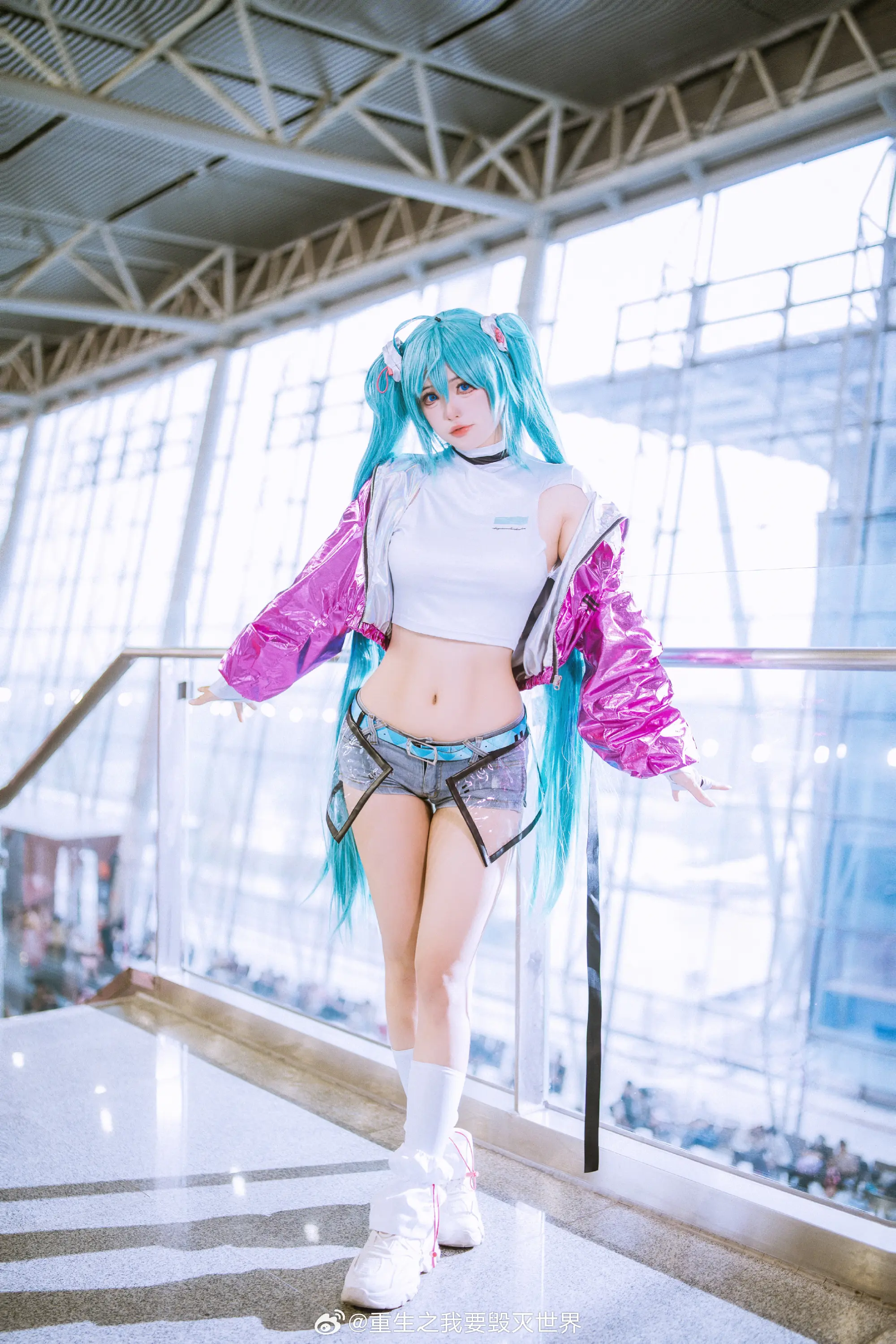 COSPLAY 米山舞X初音未来@重生之我要毁灭世界 COSPLAY-第3张