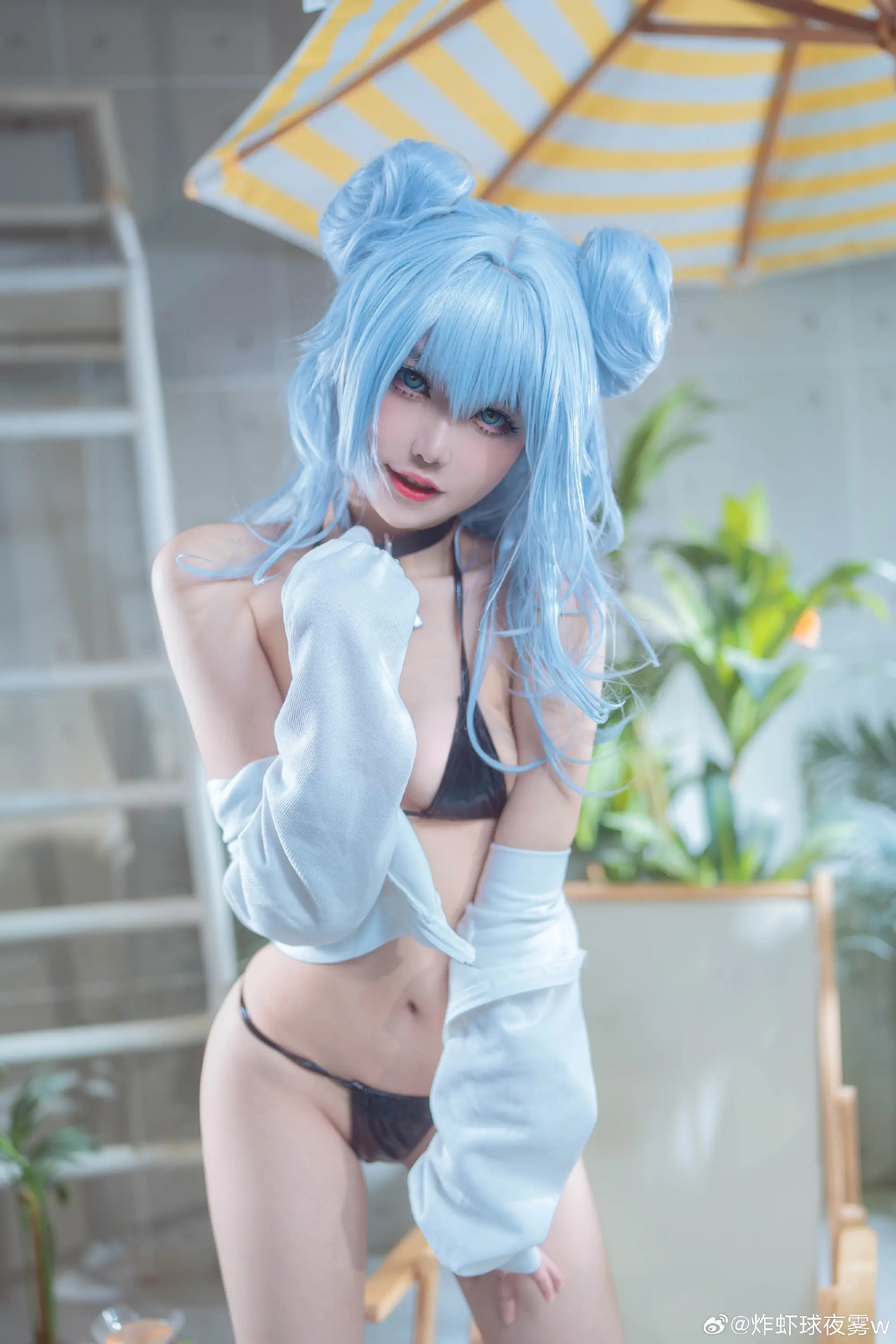 cosplay 少女前线 泳装cos@炸虾球耶呜-公众号小姨ai