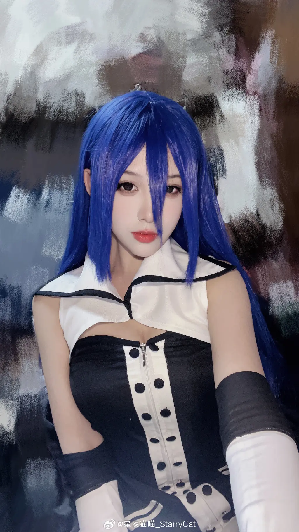 cosplay 我熟悉这里的一切 却不知自己是谁 冰之沧月@星夜猫喵_StarryCat-公众号小姨ai