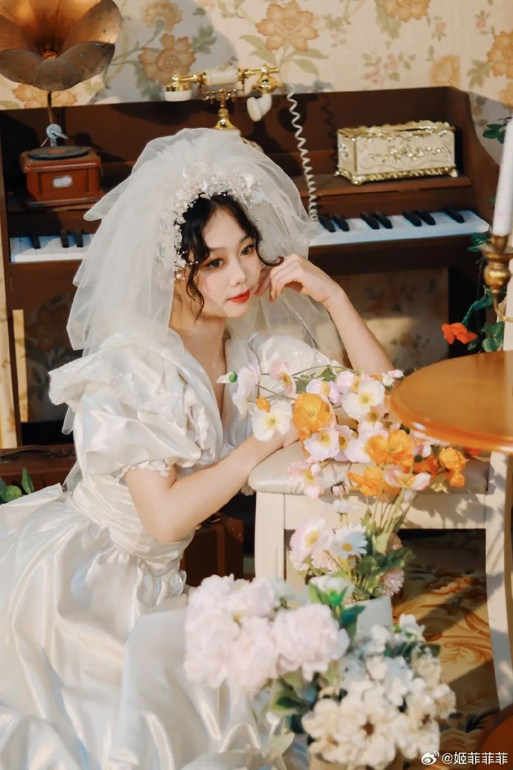 你出现在我诗中的每一页。@姬菲菲菲 COSPLAY-第3张