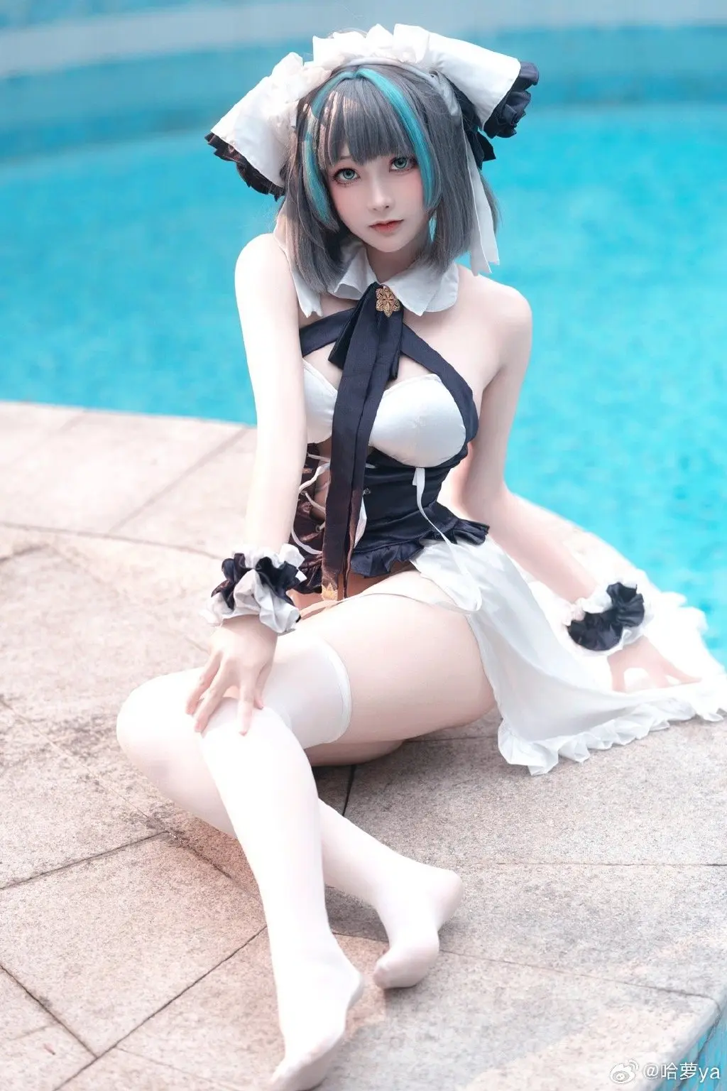 cosplay 指挥官、你在那边悄悄干嘛呢，让我看看 碧蓝航线 柴郡@哈萝ya-公众号小姨ai
