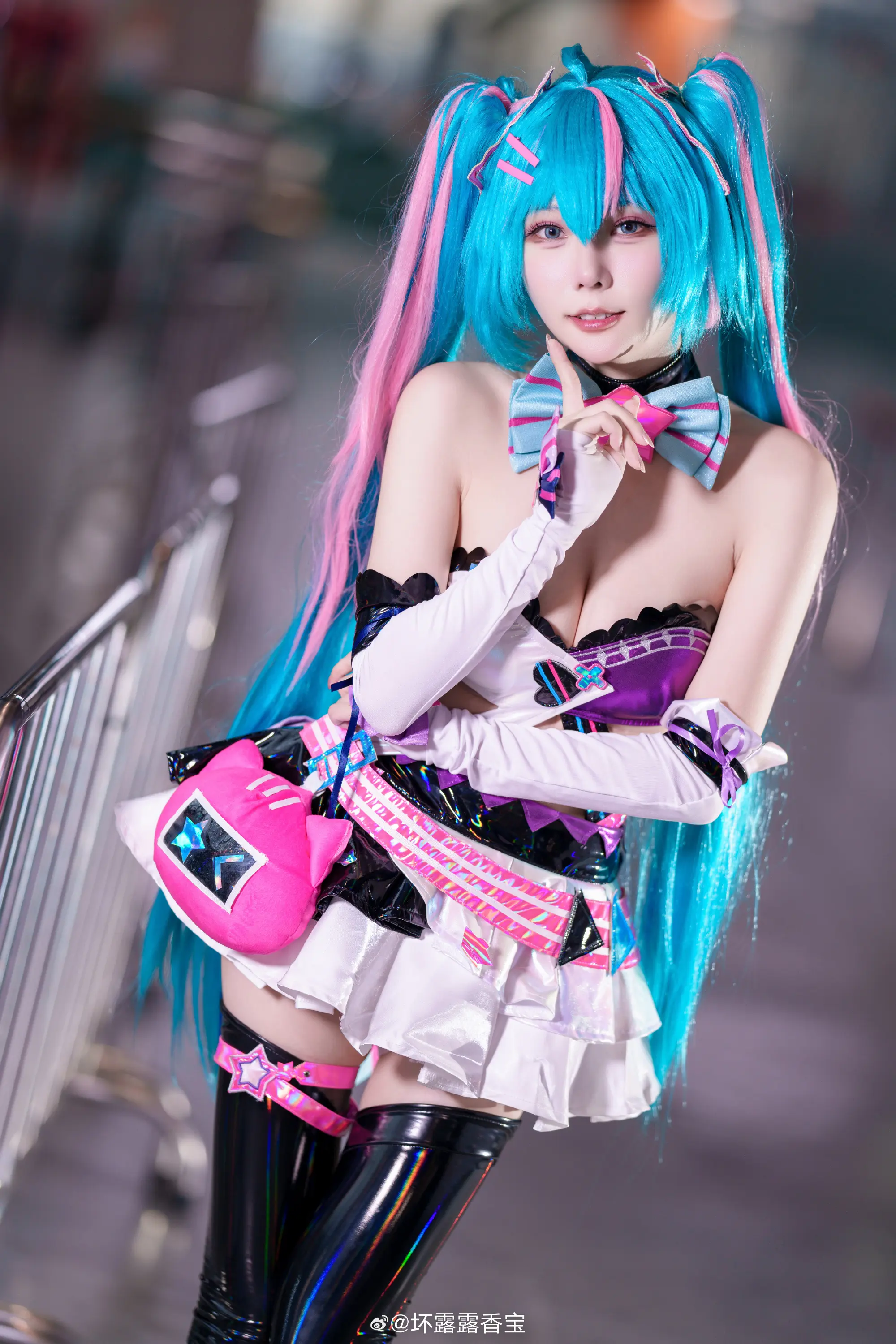 COSPLAY 这好像是我第一次cos初音未来@香草喵露露_-公众号小姨ai