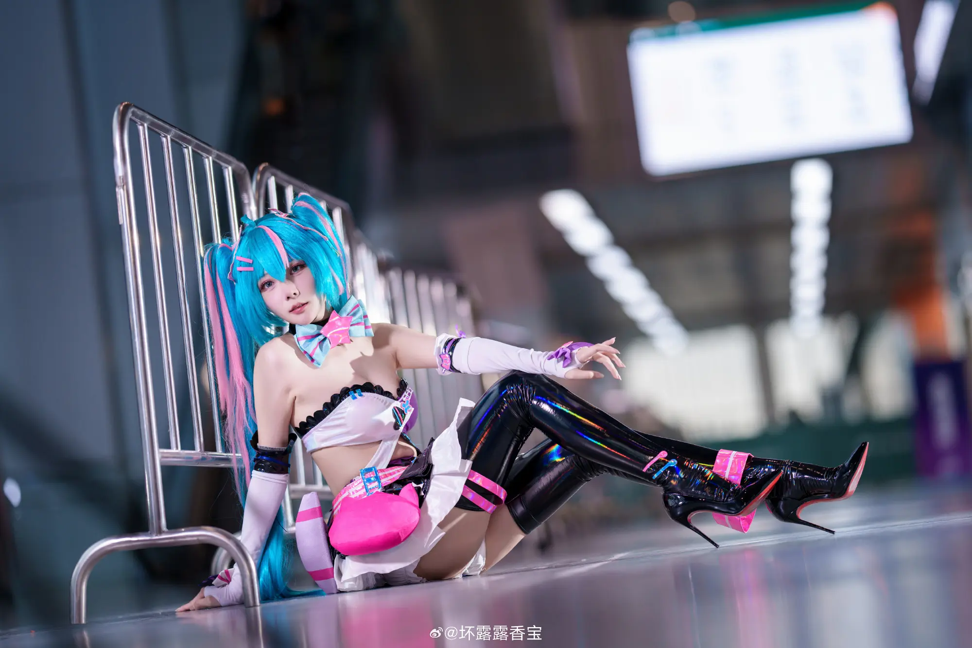 COSPLAY 这好像是我第一次cos初音未来@香草喵露露_ COSPLAY-第9张