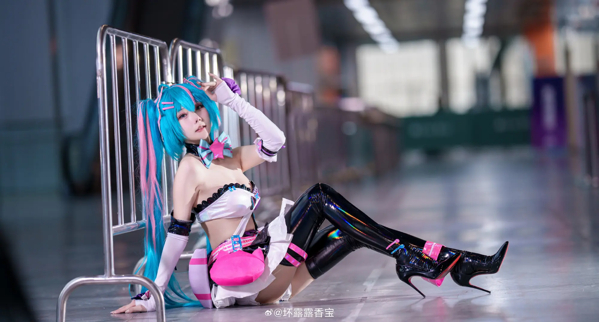 COSPLAY 这好像是我第一次cos初音未来@香草喵露露_ COSPLAY-第11张