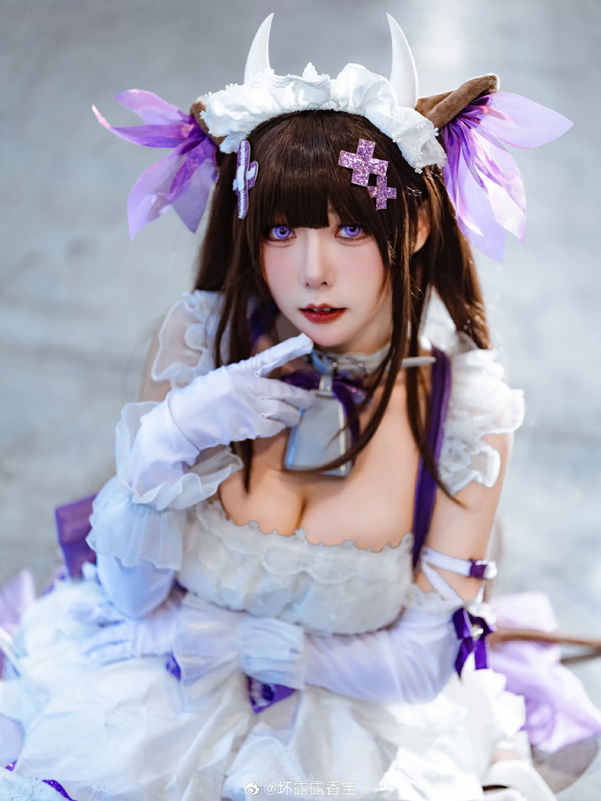 樫野牛牛 cos@坏露露香宝-公众号小姨ai