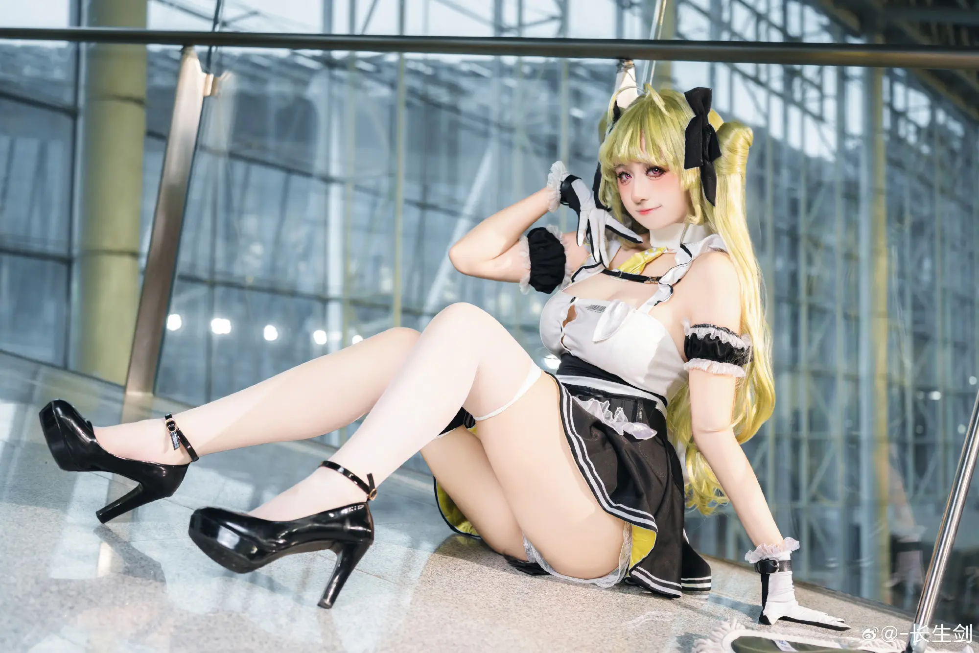 COSPLAY nikke:胜利女神@十悲伤小木十 ​​​ COSPLAY-第5张