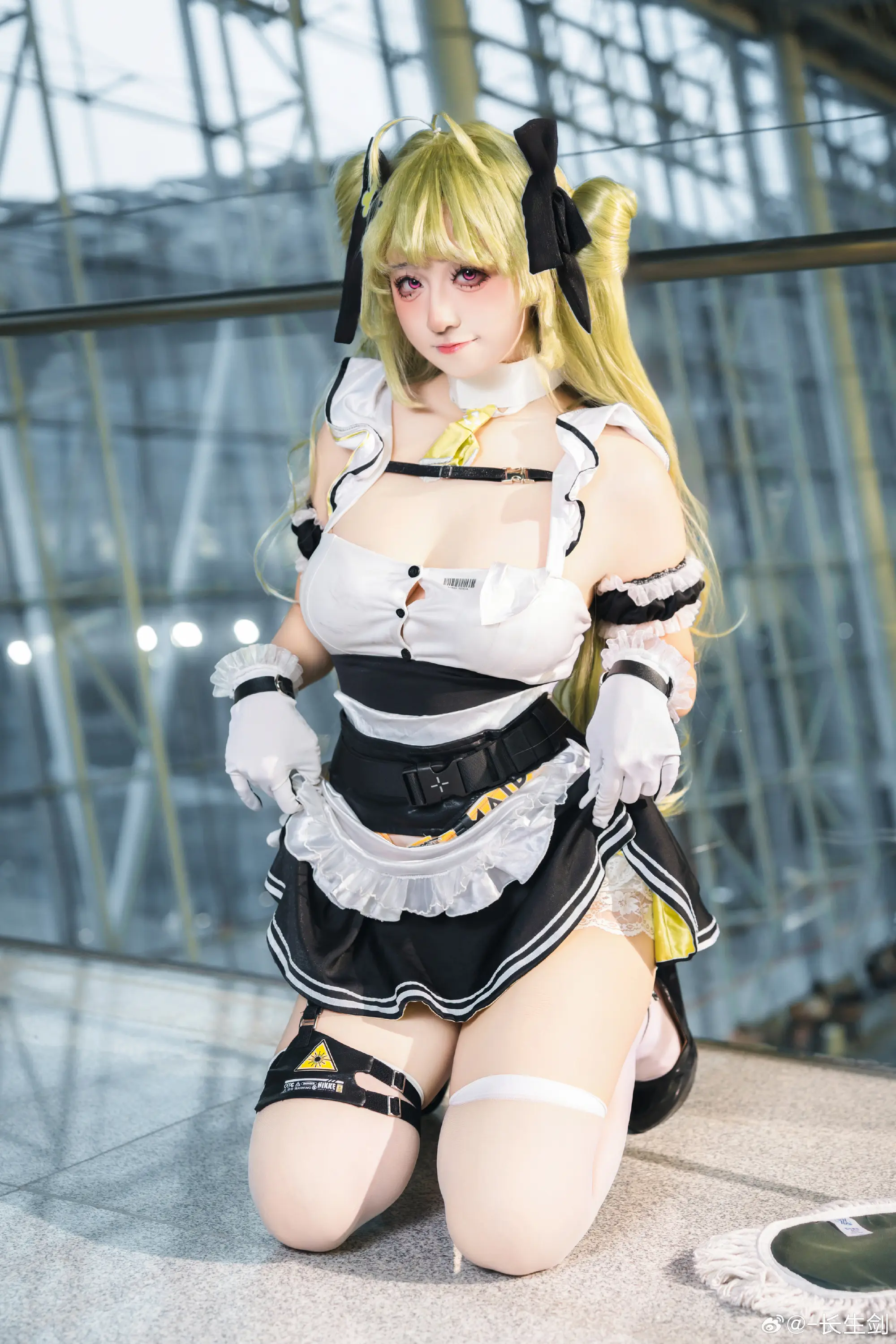COSPLAY nikke:胜利女神@十悲伤小木十 ​​​ COSPLAY-第8张