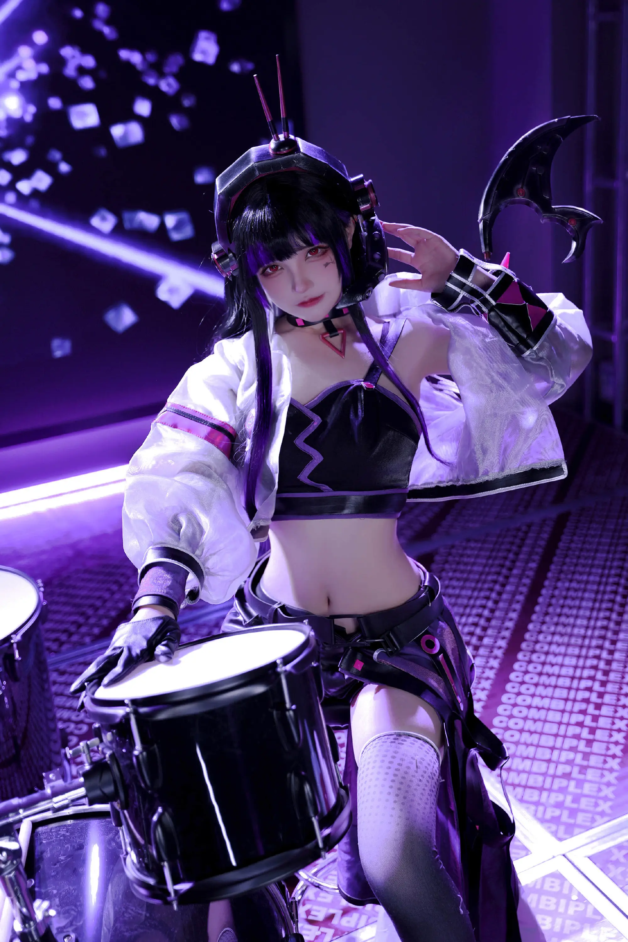 COSPLAY 营业时间到，今天也是闪闪发光的一天✨ 白荆回廊cos@千夜未来-公众号小姨ai