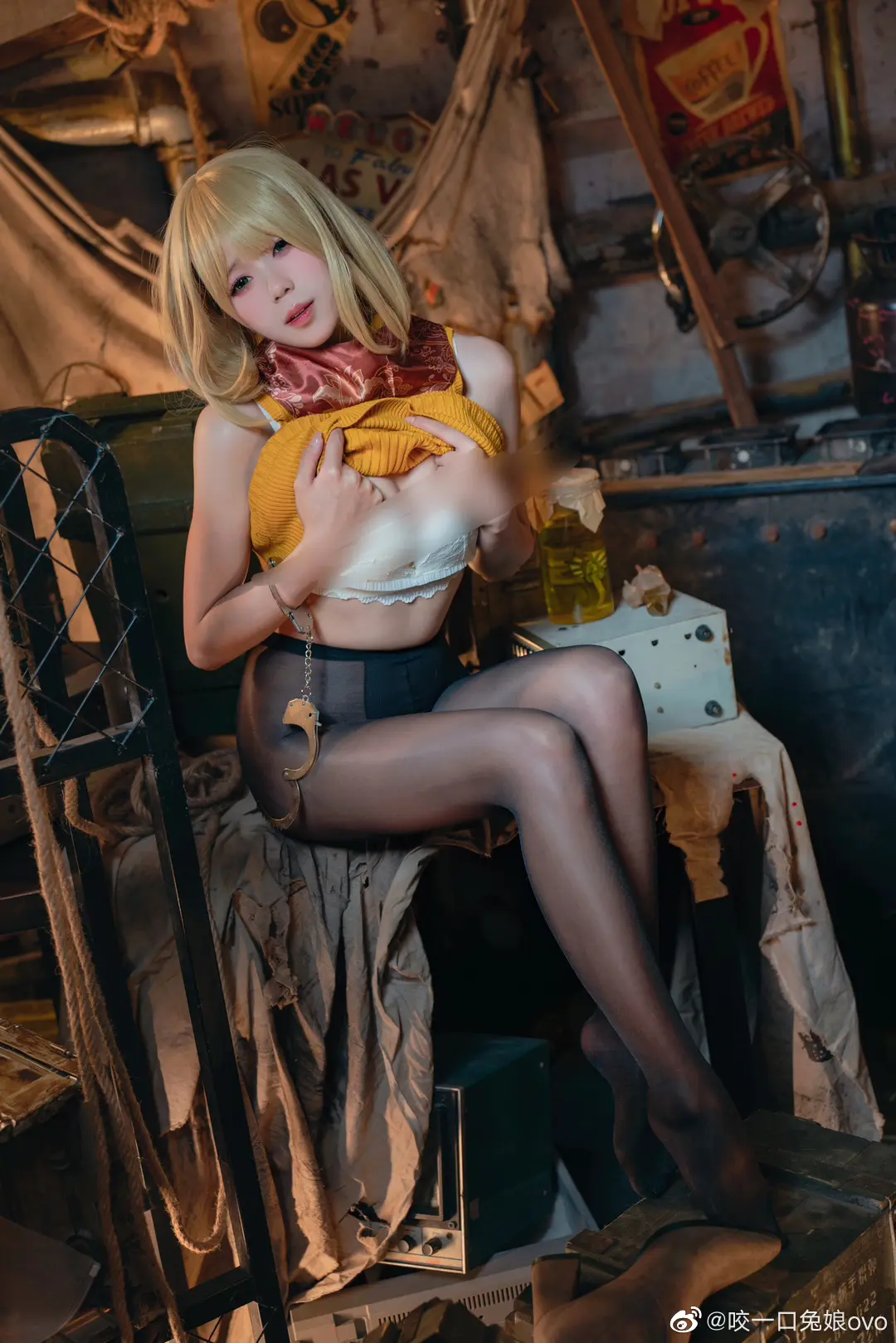 艾什莉 里昂 救我！@咬一口兔娘ovo-公众号小姨ai