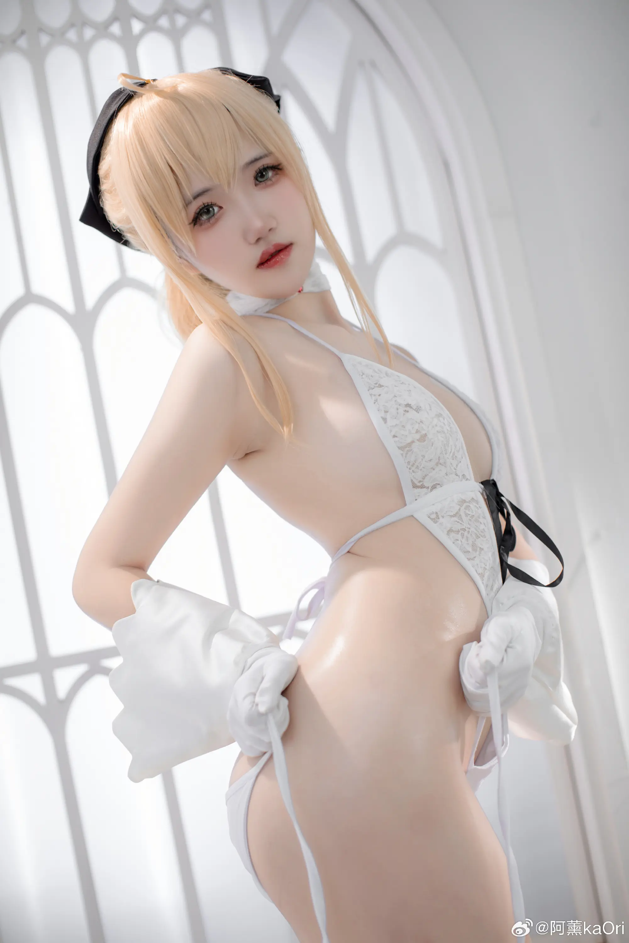 cos作品 你是我的Master吗？阿尔托莉雅@阿薰kaOri-公众号小姨ai