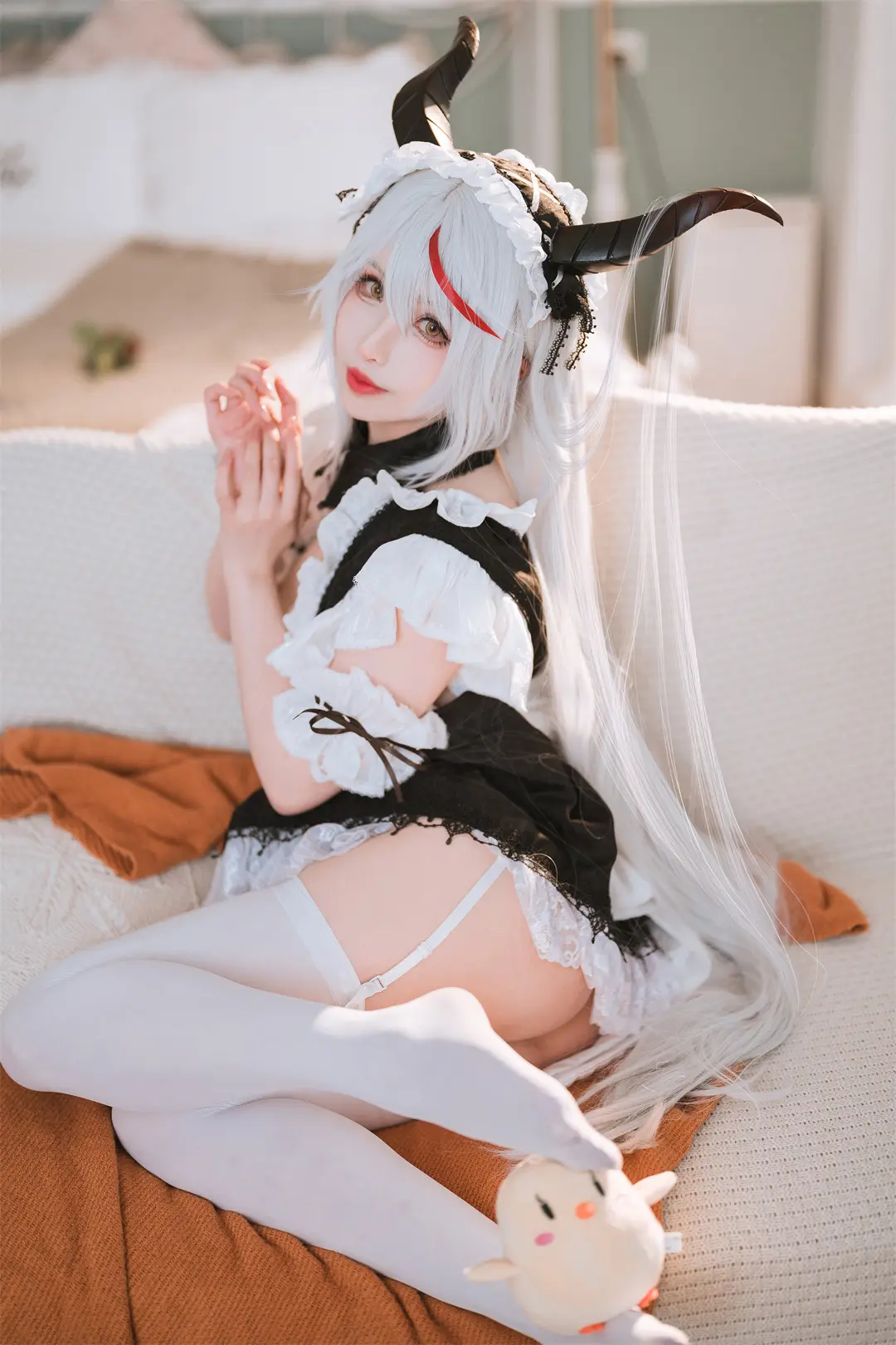 【COS精选】妄想航线 港区的龙女仆@rioko凉凉子 COSPLAY-第2张