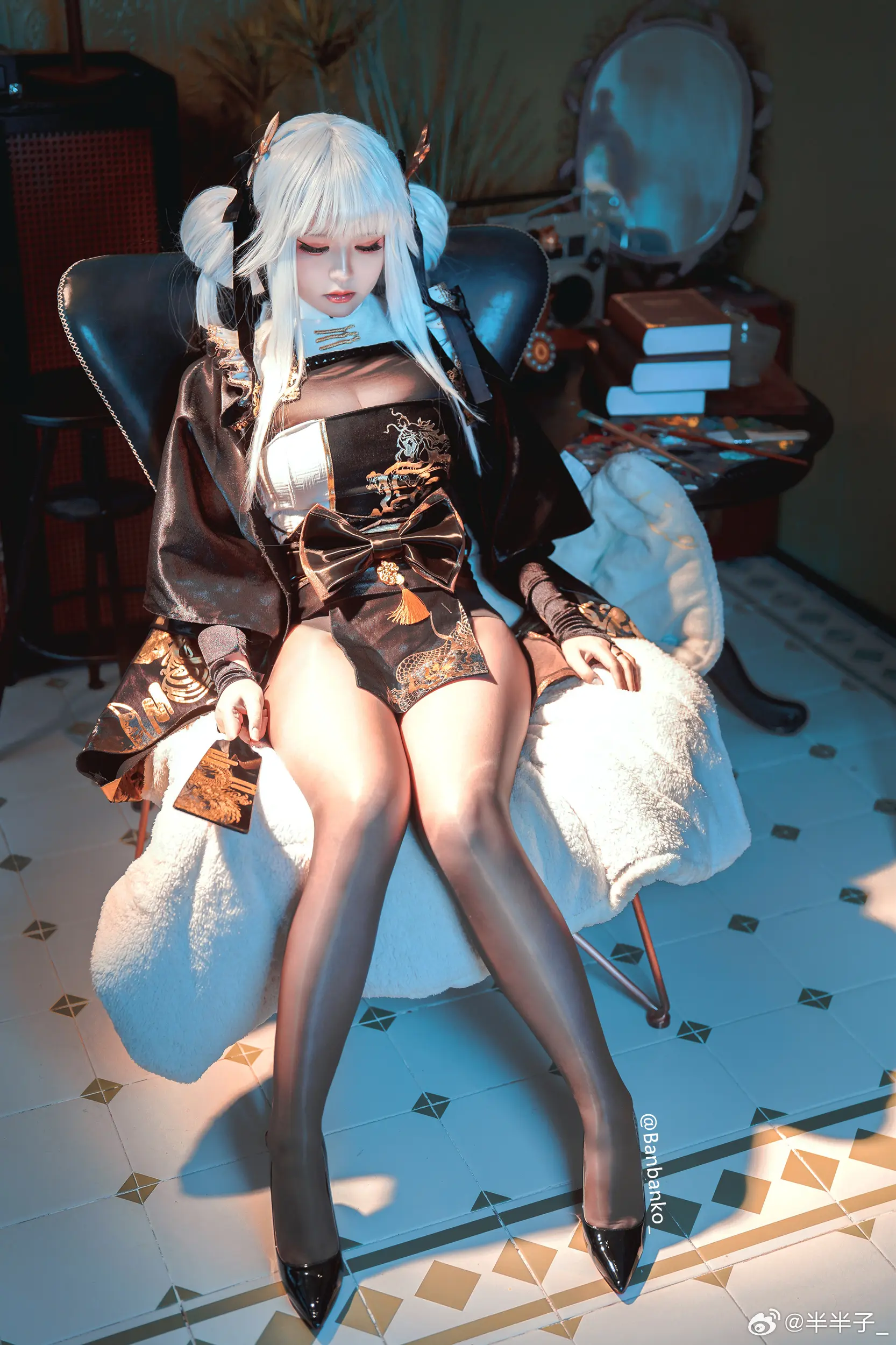 COSPLAY nikke:胜利女神 Nikke白兔🐰布兰儿💖@半半子_ COSPLAY-第1张