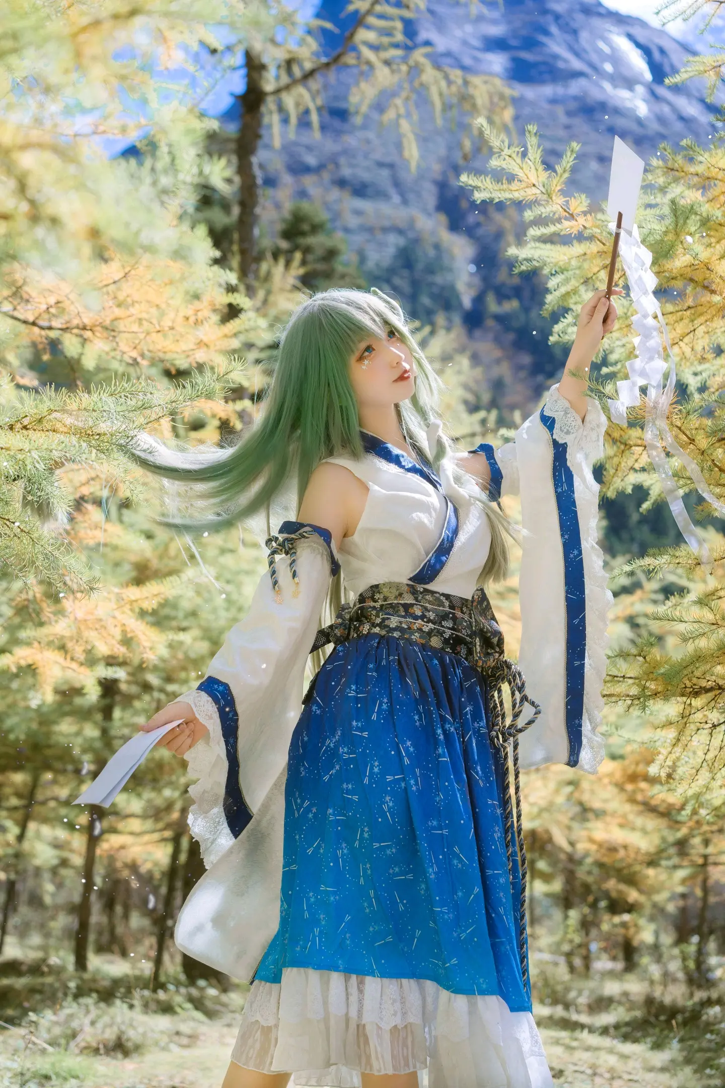 东方project 东风谷早苗cos @无风霖鹿-公众号小姨ai