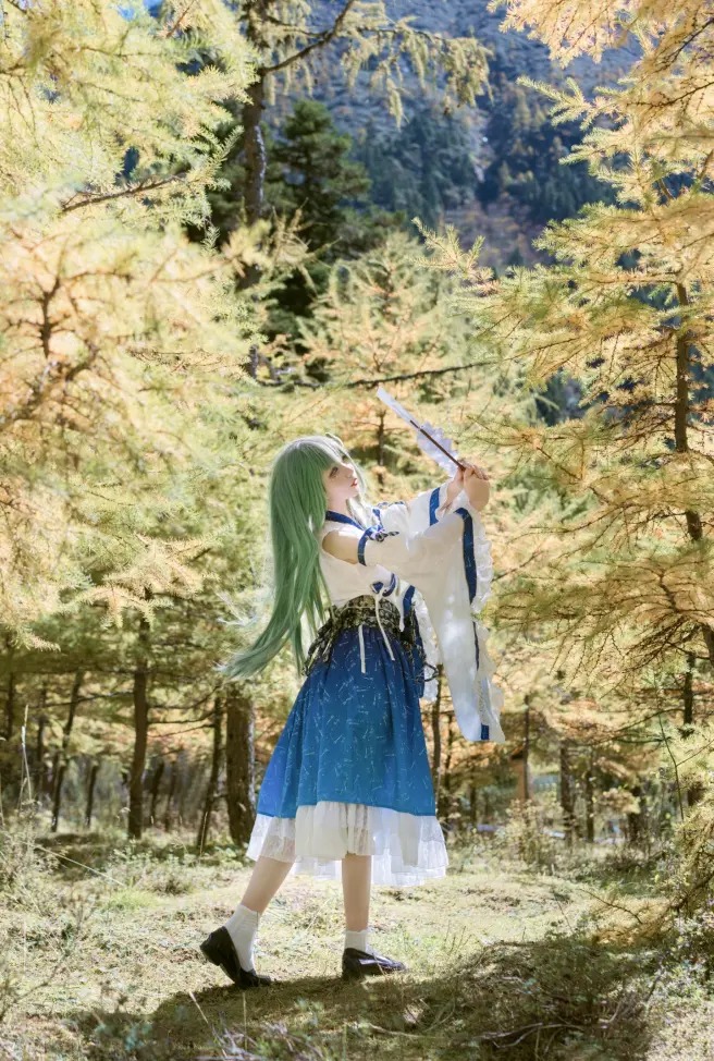 东方project 东风谷早苗cos @无风霖鹿 COSPLAY-第2张