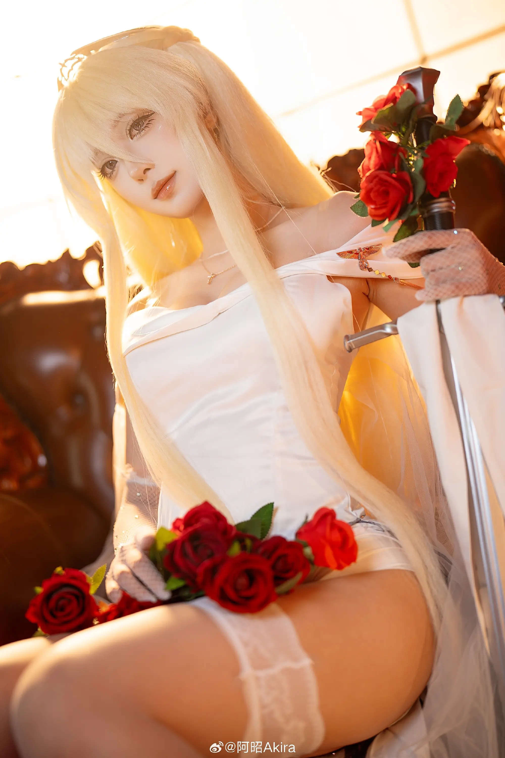 COSPLAY 就像你说的那样…保持微笑就好了吧？ 碧蓝航线 俾斯麦誓约@阿昭Akira-公众号小姨ai