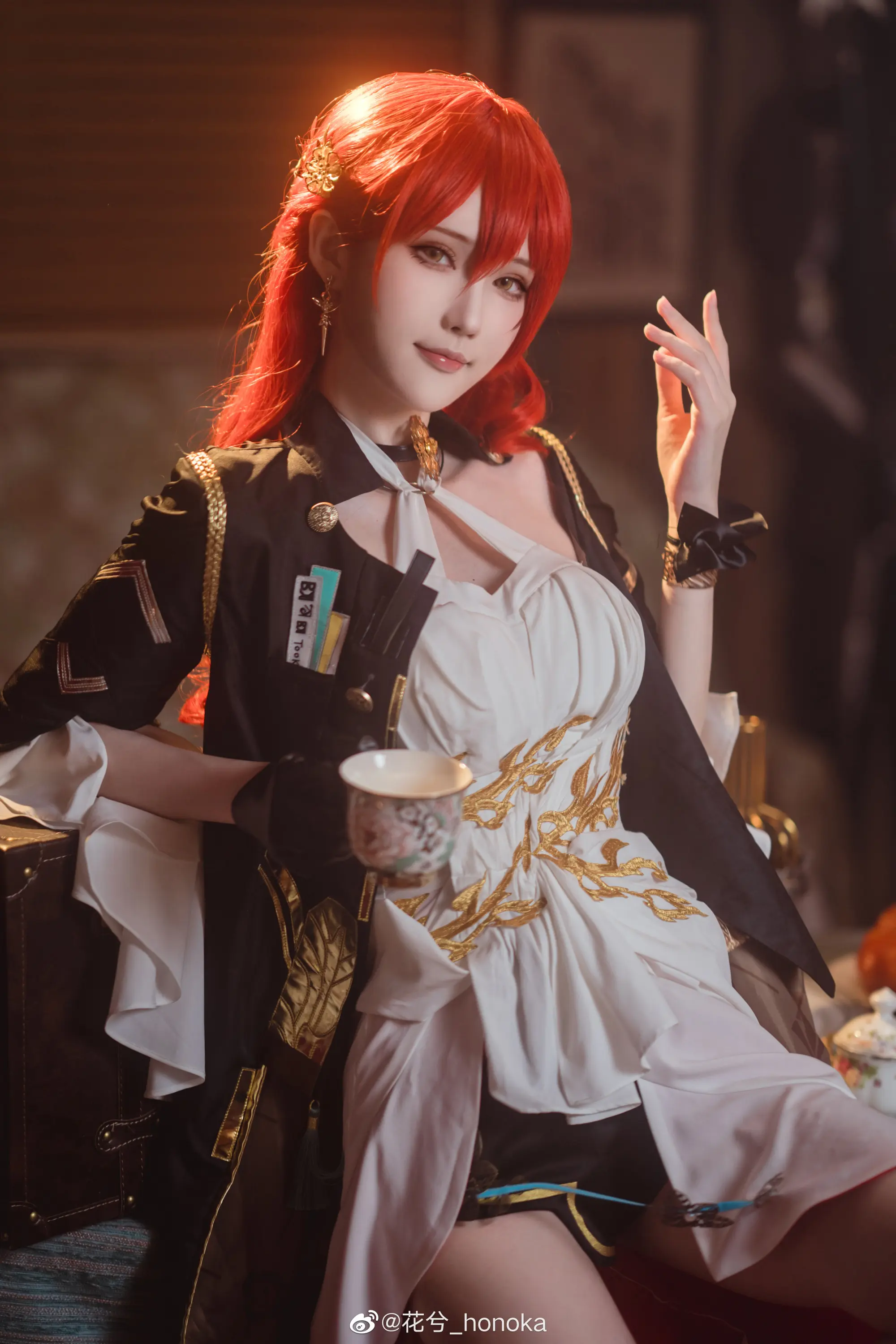 人类从不掩饰掌控星空的欲望 崩坏：星穹铁道 姬子cos@花兮_honoka-公众号小姨ai