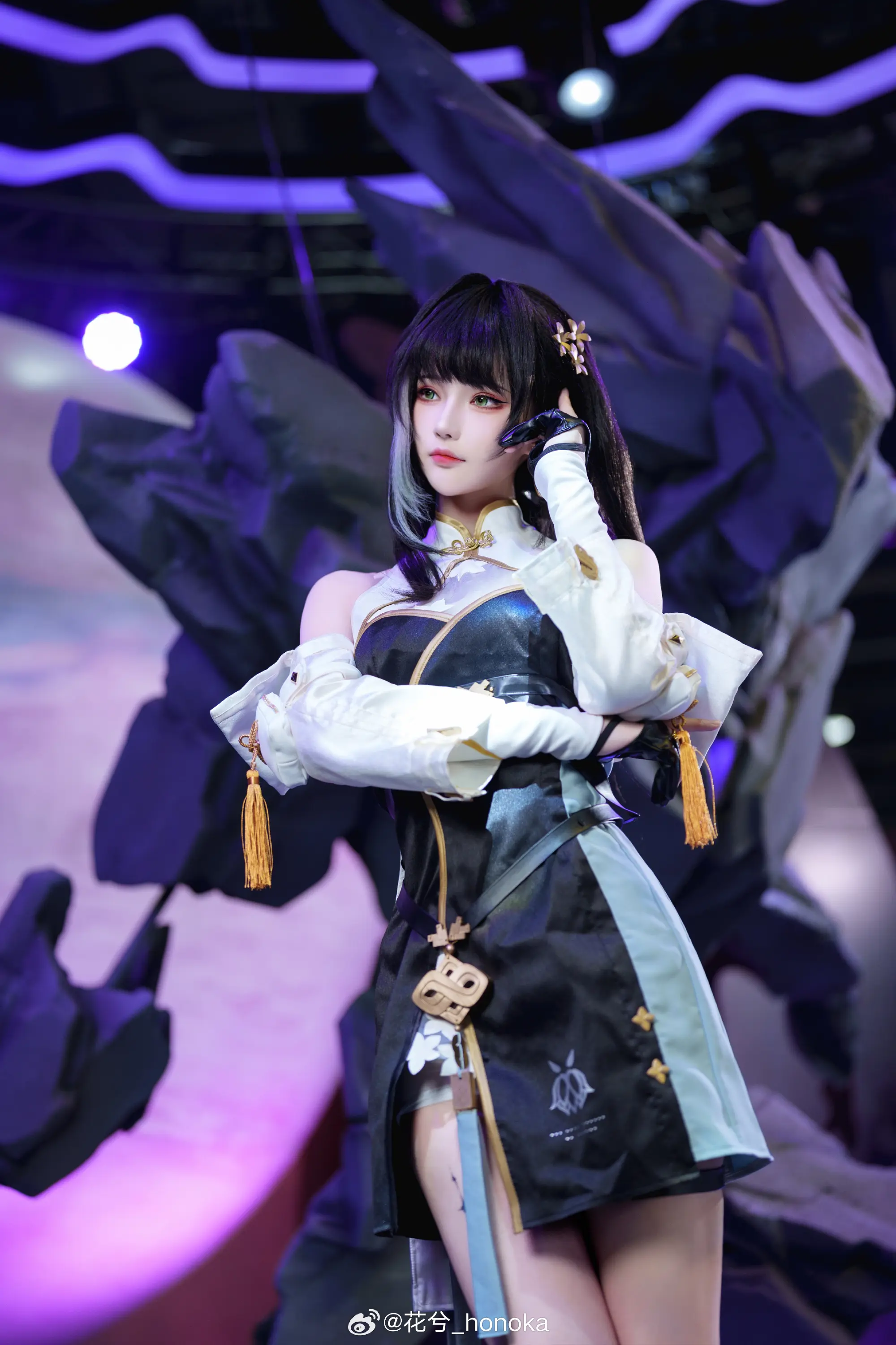 COSPLAY 哎呀～你更喜欢哪个我呢 鸣潮 白芷@花兮_honoka COSPLAY-第6张