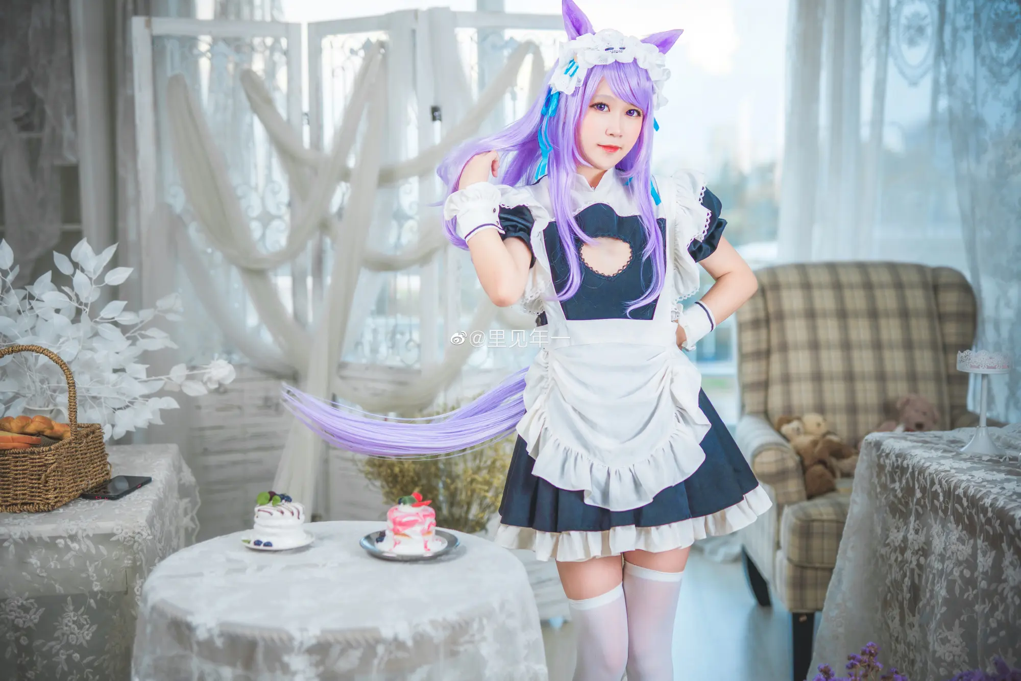 当女仆的第一天，请不要偷吃蜜瓜芭菲！——目白麦昆@里见年一-公众号小姨ai
