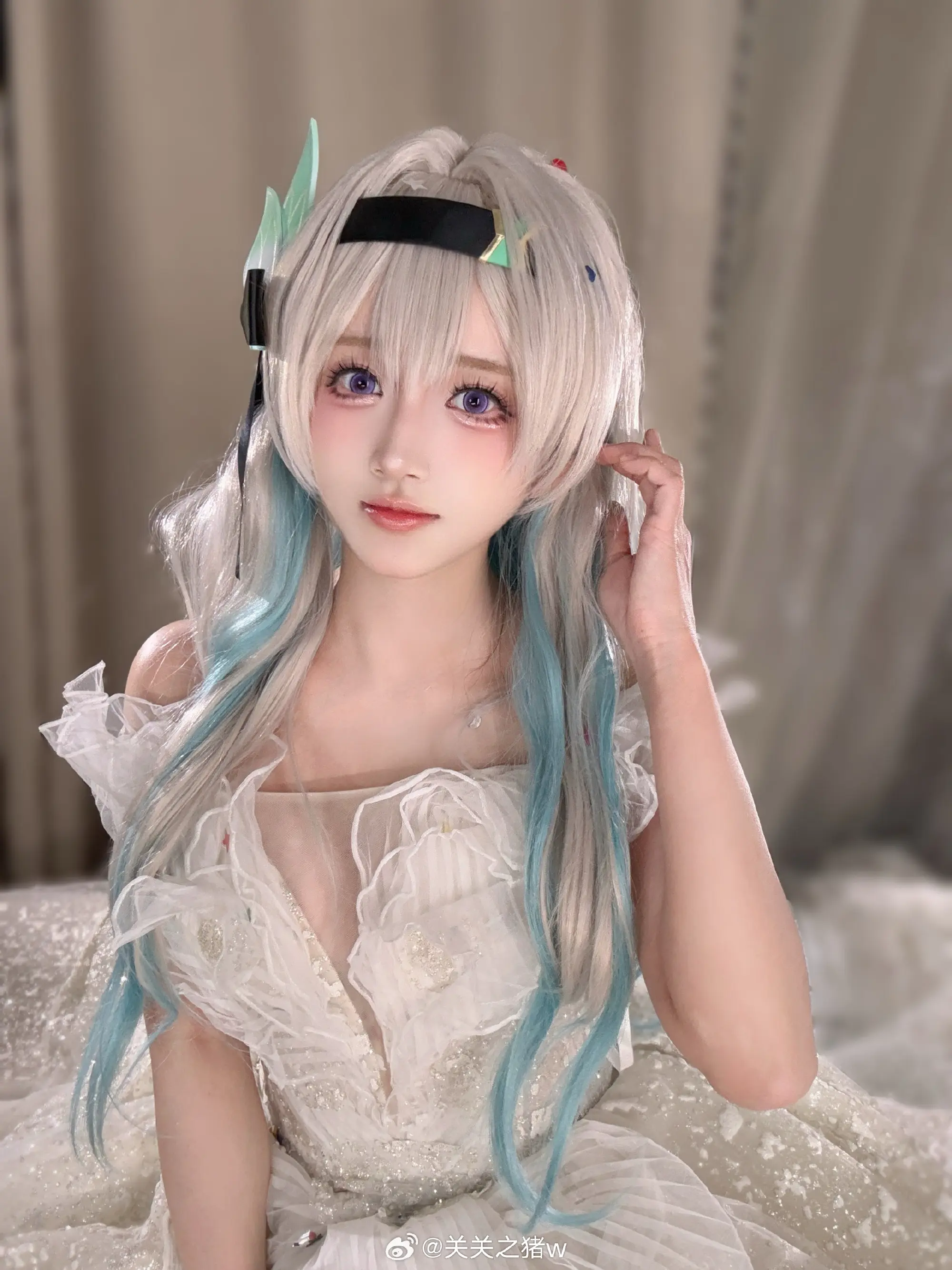 许愿我的身边一直会是你🦋流萤花嫁 ​​​@关关之猪w-公众号小姨ai