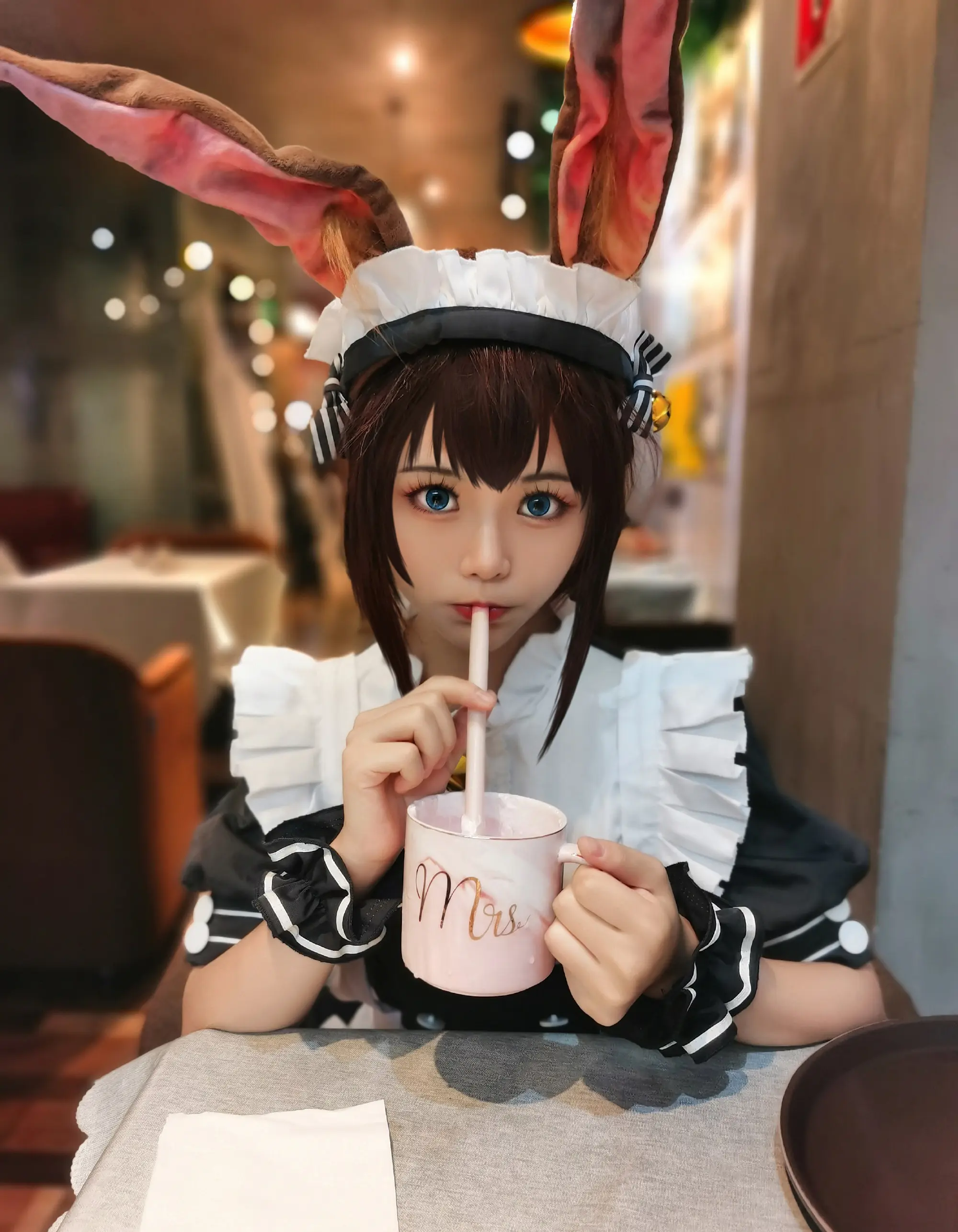 《明日方舟》 阿米娅 女仆cosplay-公众号小姨ai