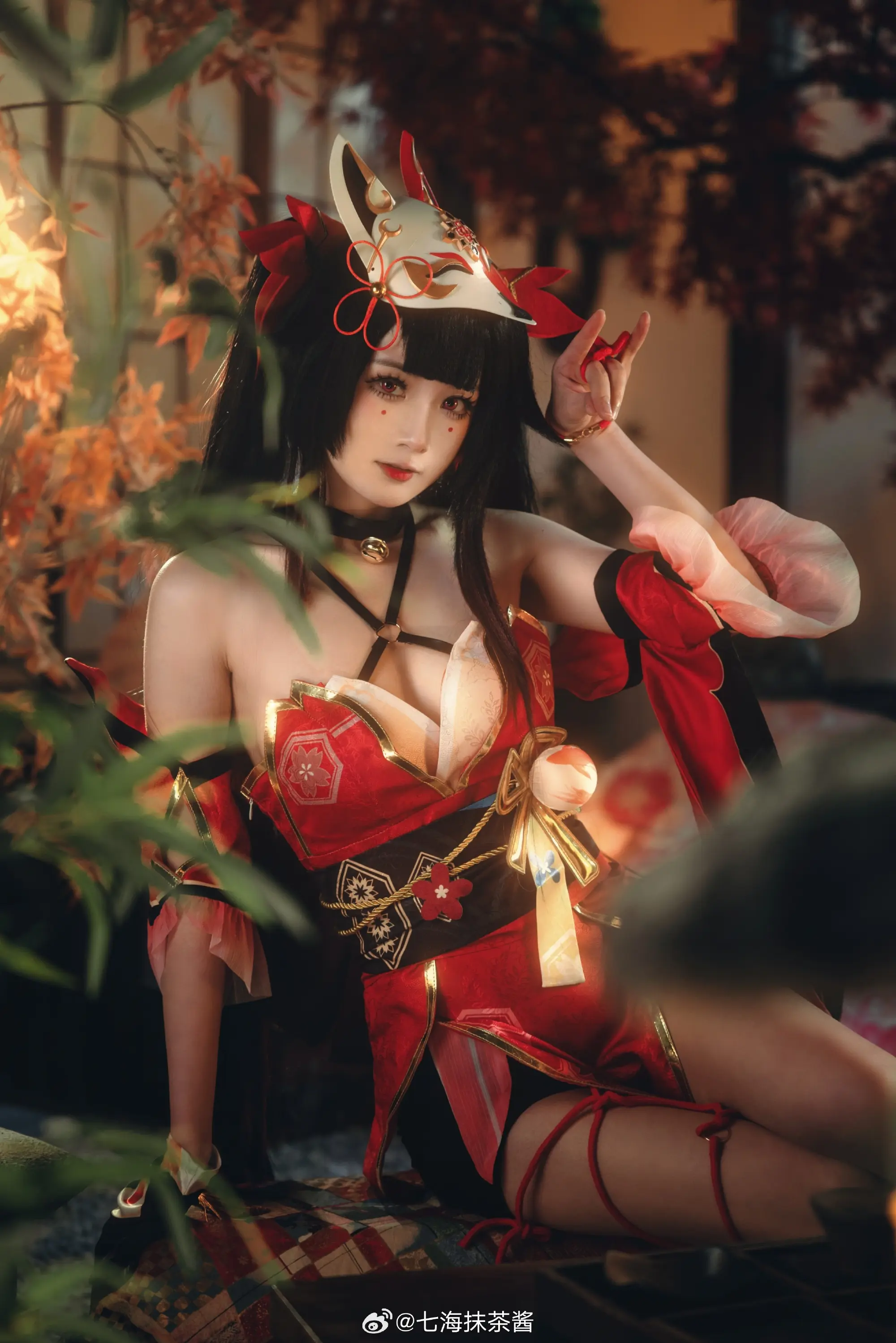 COSPLAY 元宵节快乐，要来找点乐子吗？嘻嘻嘻～崩坏星穹铁道 花火@七海抹茶酱-公众号小姨ai