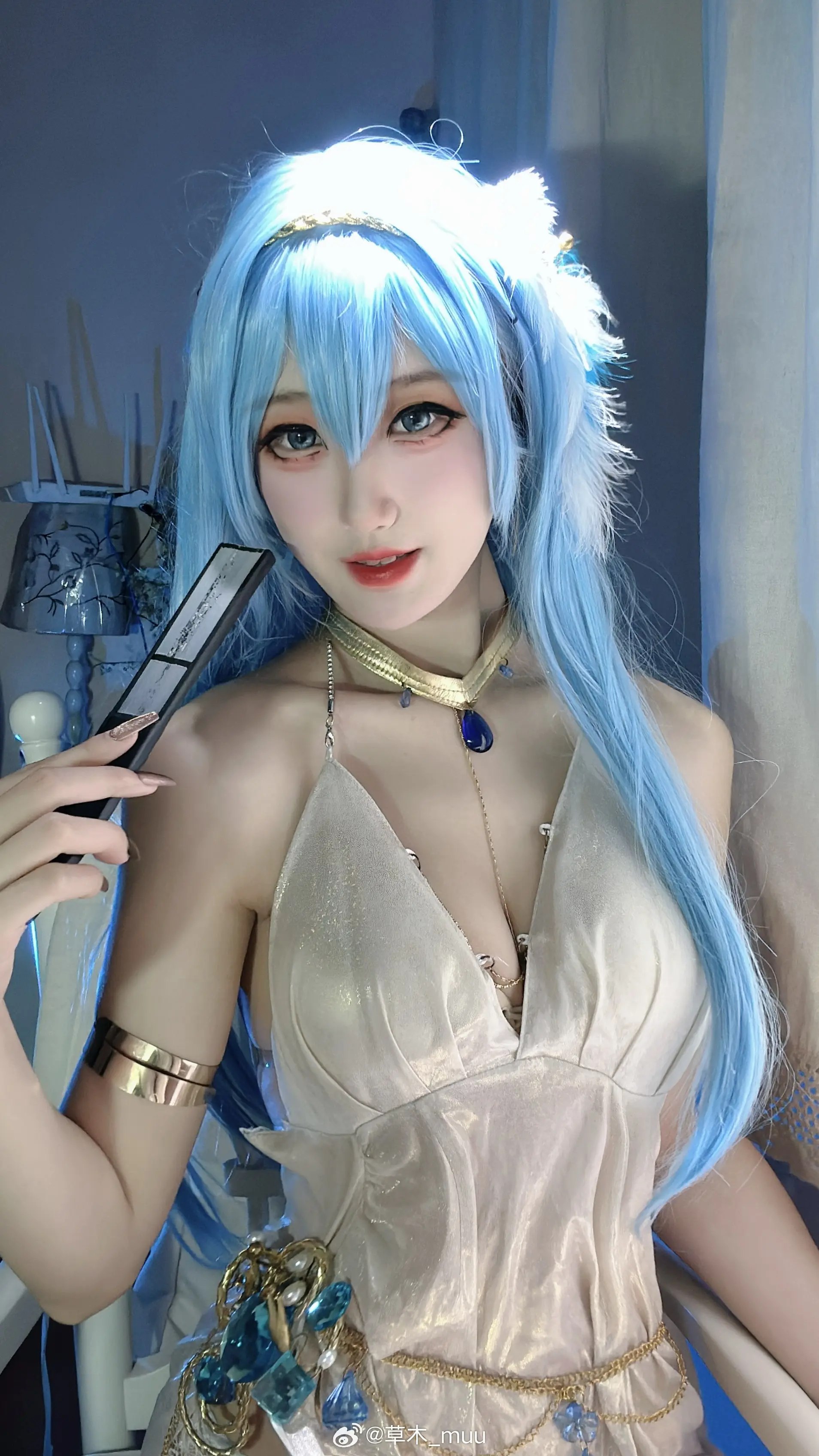 COSPLAY 碧蓝航线 海伦礼服 ​​​@草木_muu-公众号小姨ai