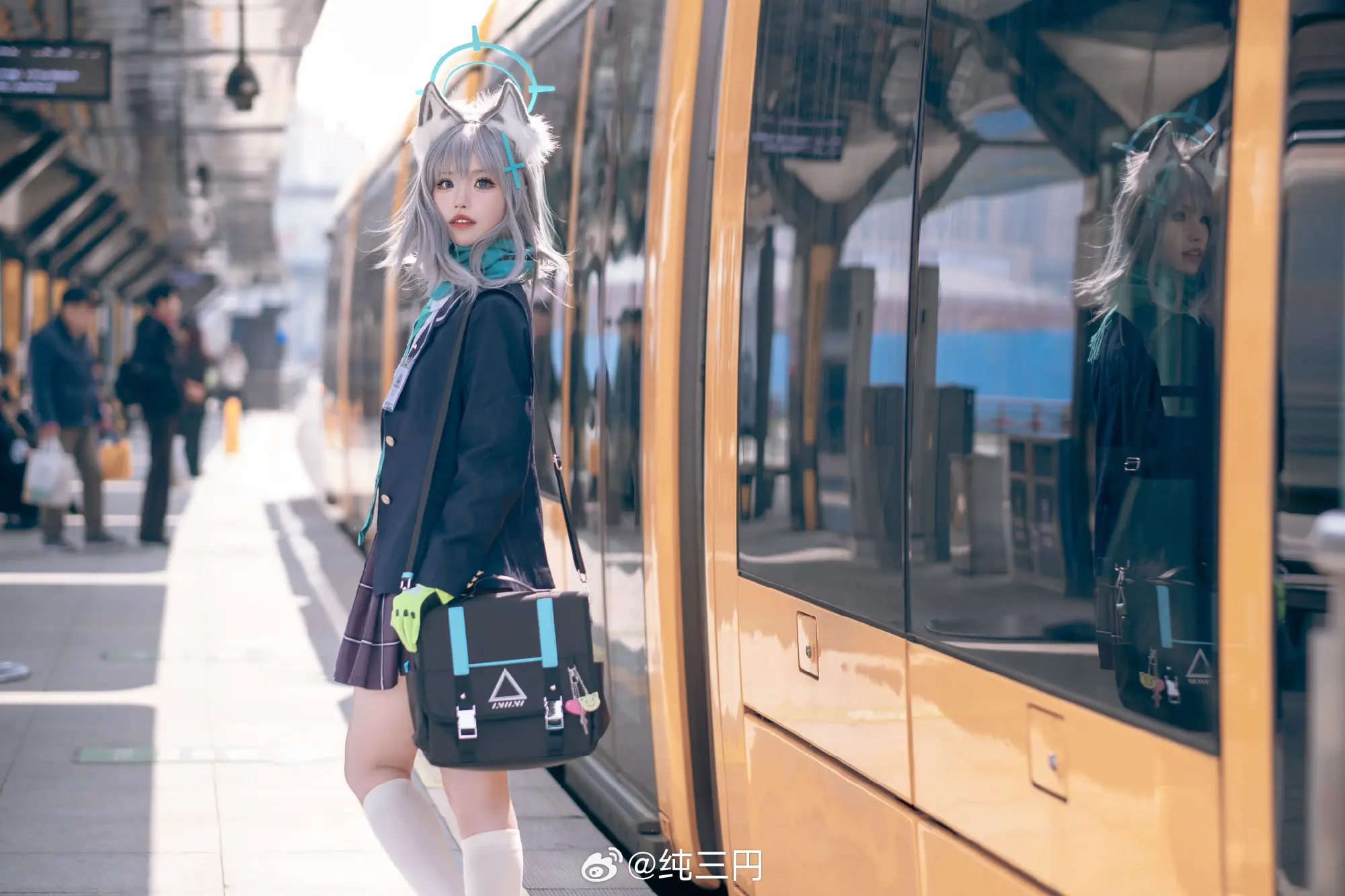cosplay 蔚蓝档案 阿拜多斯对策委员会2年级的砂狼白子，请多关照。@纯三円 COSPLAY-第3张