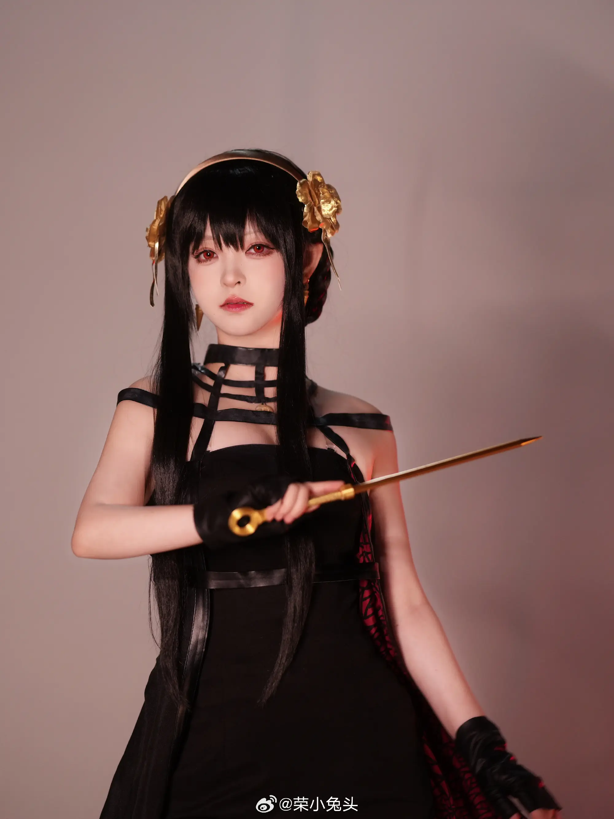 cosplay 终于尝试出了一次约尔太太的cos！ 间谍过家家@荣小兔头 COSPLAY-第8张
