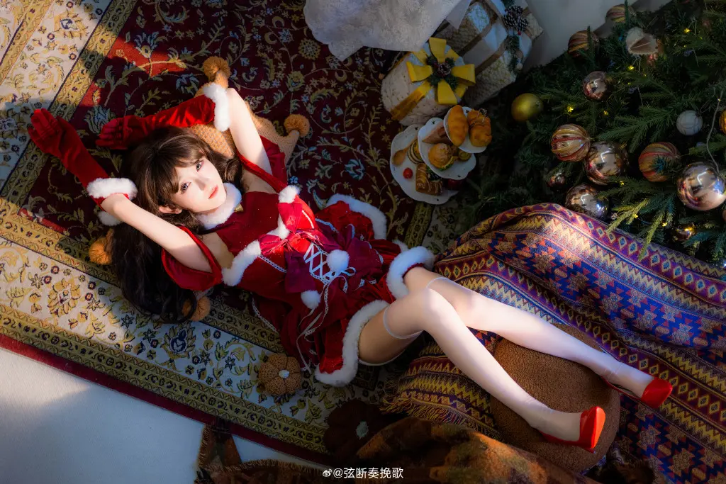 𝑴𝒆𝒓𝒓𝒚 𝑪𝒉𝒓𝒊𝒔𝒕𝒎𝒂𝒔 🎄🎄 少女写真 圣诞节@千葉sona COSPLAY-第5张