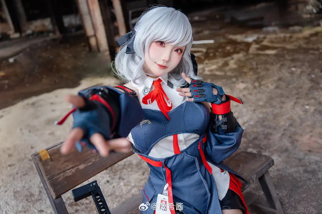 COSPLAY 欸...... 任务要赶不及了？ 哎呀，会没事的啦，先吃块巧克力再说。 少女前线2 追放 塞布丽娜@瓜希酱 COSPLAY-第12张