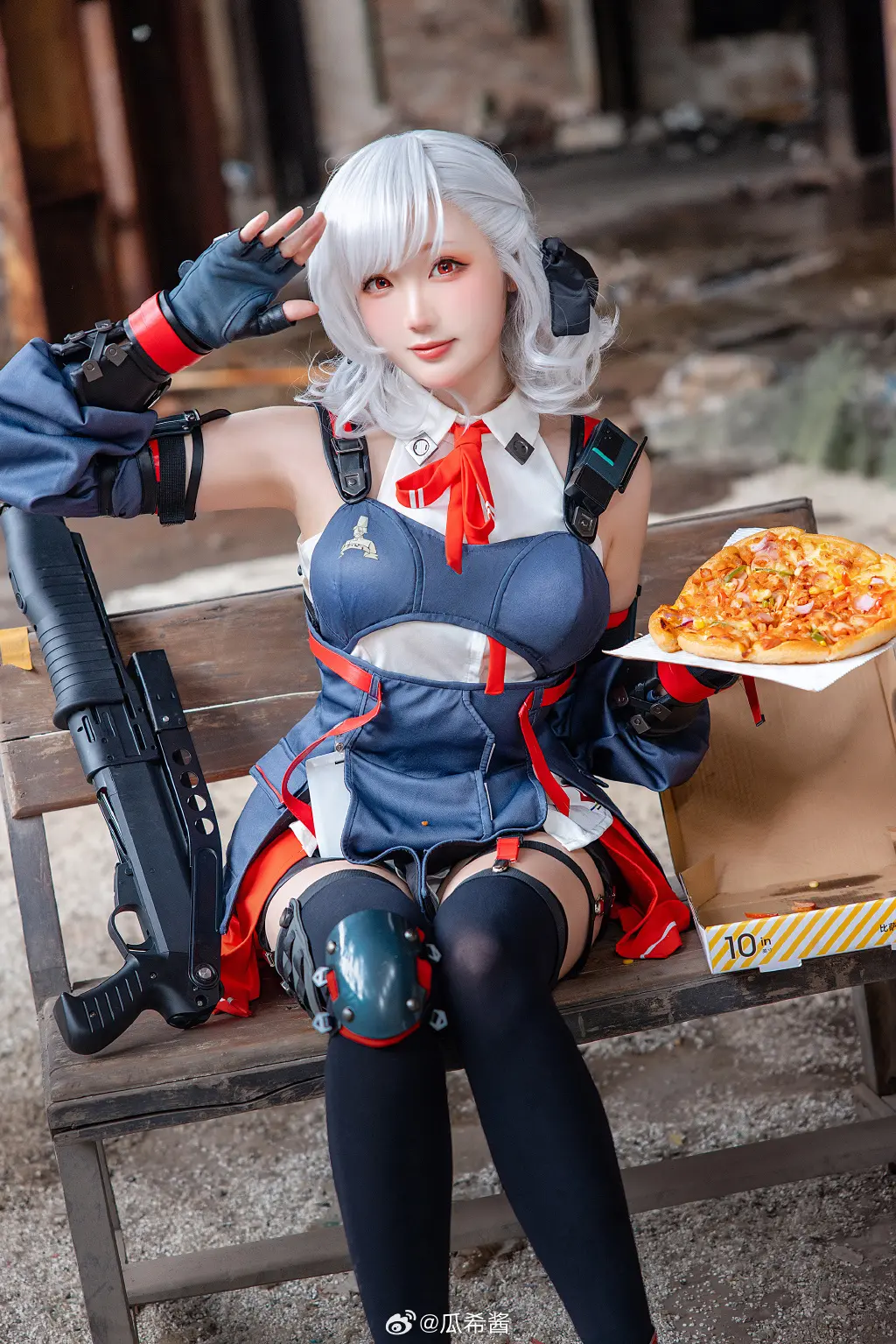 COSPLAY 欸...... 任务要赶不及了？ 哎呀，会没事的啦，先吃块巧克力再说。 少女前线2 追放 塞布丽娜@瓜希酱 COSPLAY-第5张