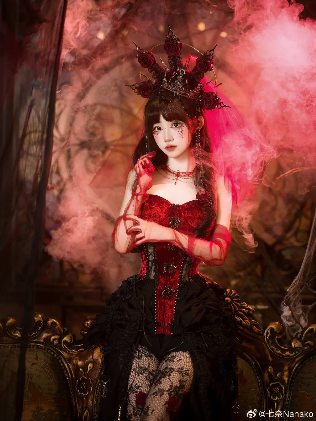 在这个夜晚，时间被凝固 🕷️🍷@七奈Nanako COSPLAY-第8张
