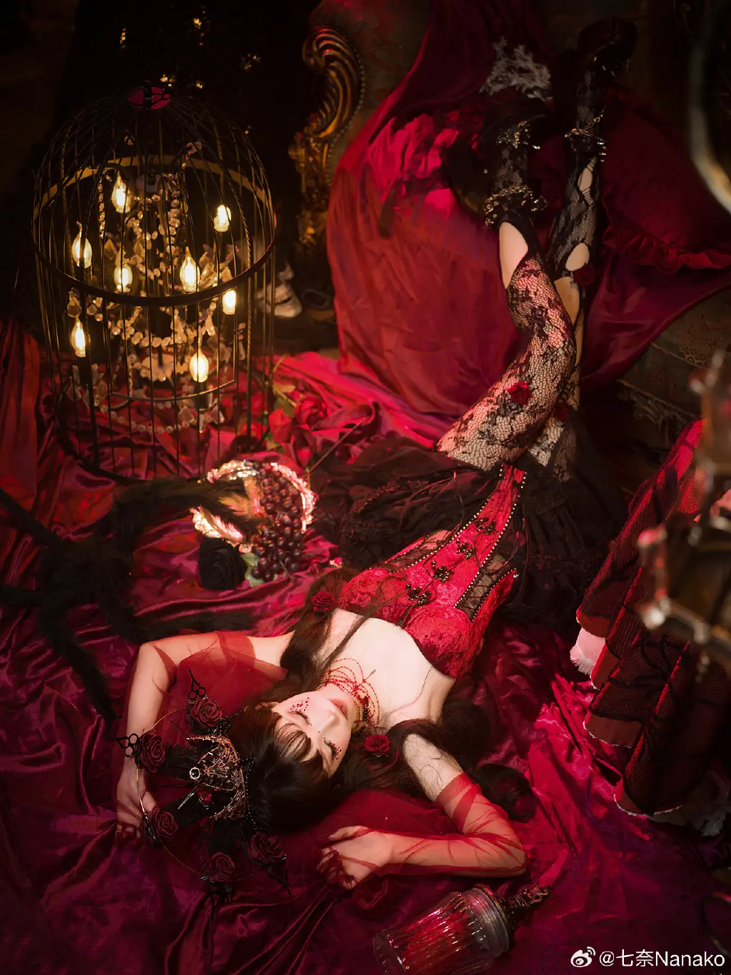 在这个夜晚，时间被凝固 🕷️🍷@七奈Nanako COSPLAY-第11张