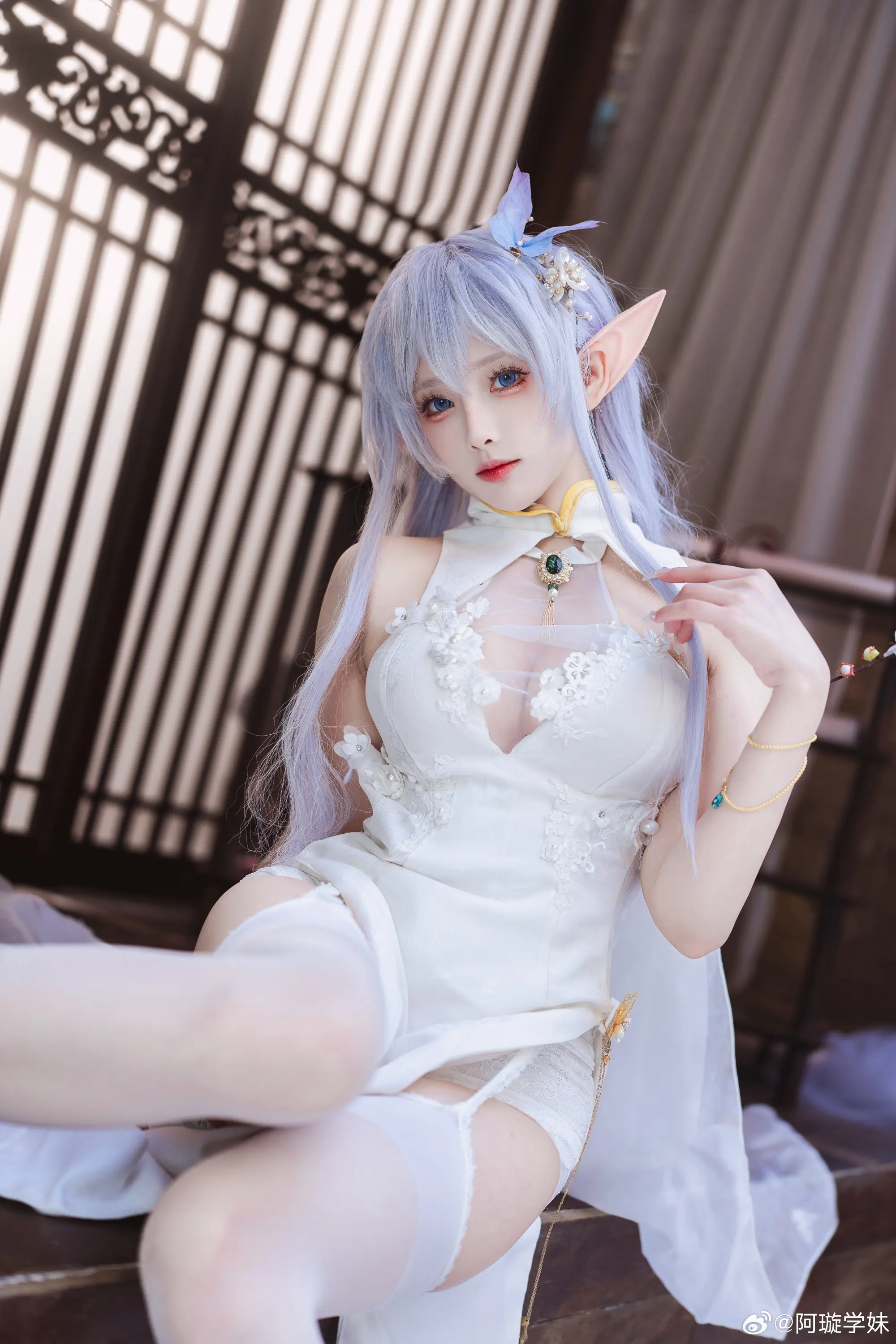 COSPLAY 没想到像这样在阁楼上吹着晚风、闻着淡淡的花香，也很惬意呢~ 碧蓝航线 阿尔比恩@阿璇学妹-公众号小姨ai