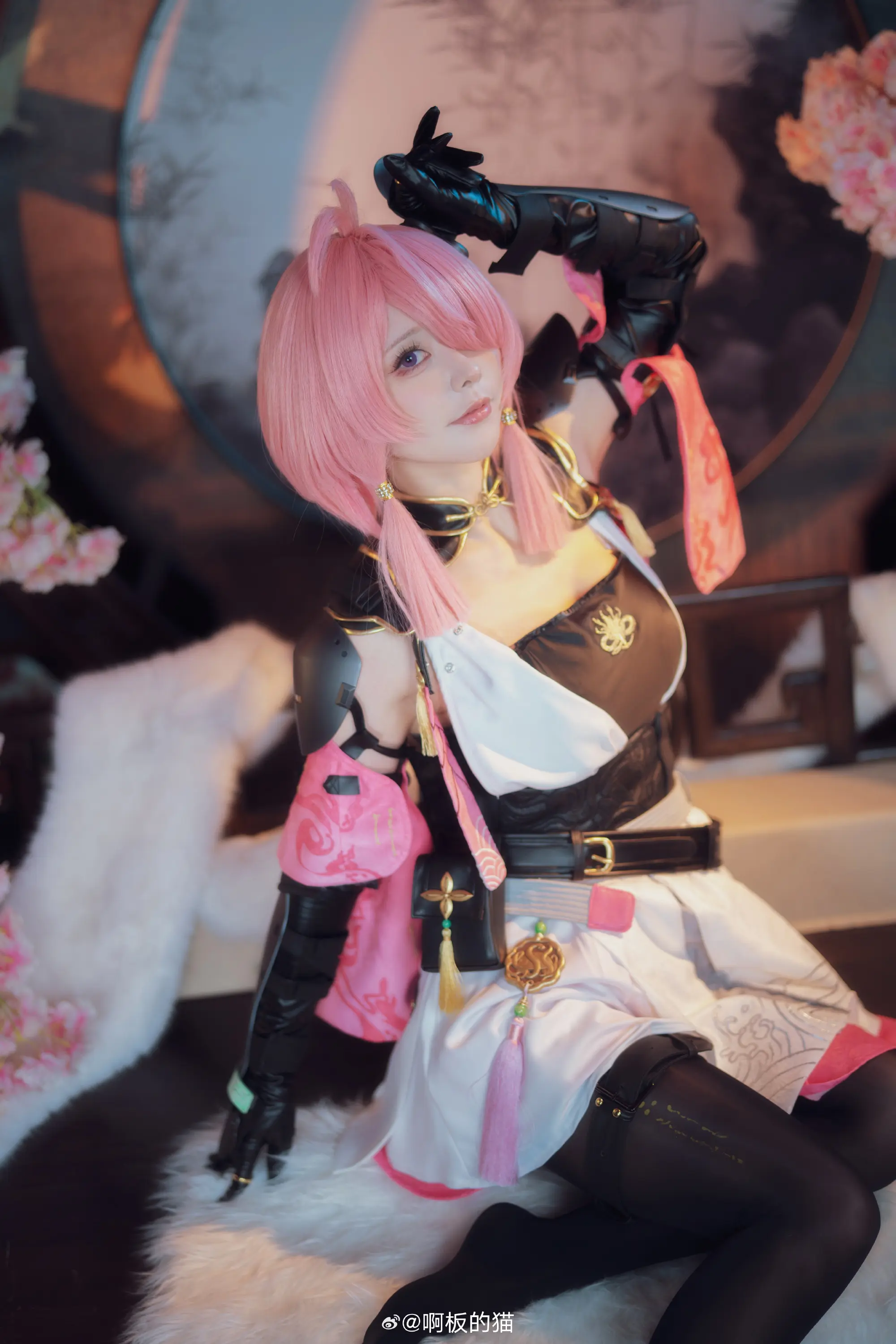 COSPLAY 呼啊~做到这样就够了，休息休息吧 鸣潮 桃祈@啊板的猫-公众号小姨ai