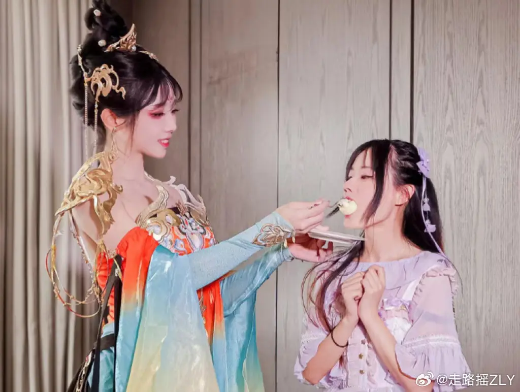 昔有佳人公孙氏！永劫无间交流会出了迦南公孙大娘新皮肤，见到很多玩家大宝贝！好开心 永劫无间@走路摇ZLY COSPLAY-第8张