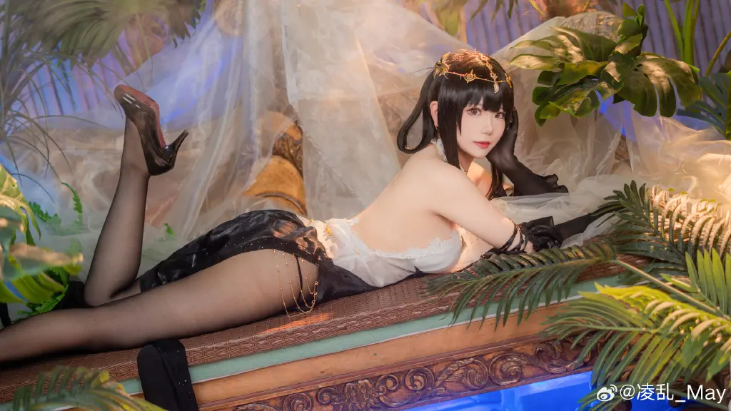 COSPLAY 乘兴而来，兴尽而归。平时里繁杂的事务考虑多了，这种时候就该放空思绪单纯享受~ 镇海-潋滟水色@凌乱_May COSPLAY-第5张